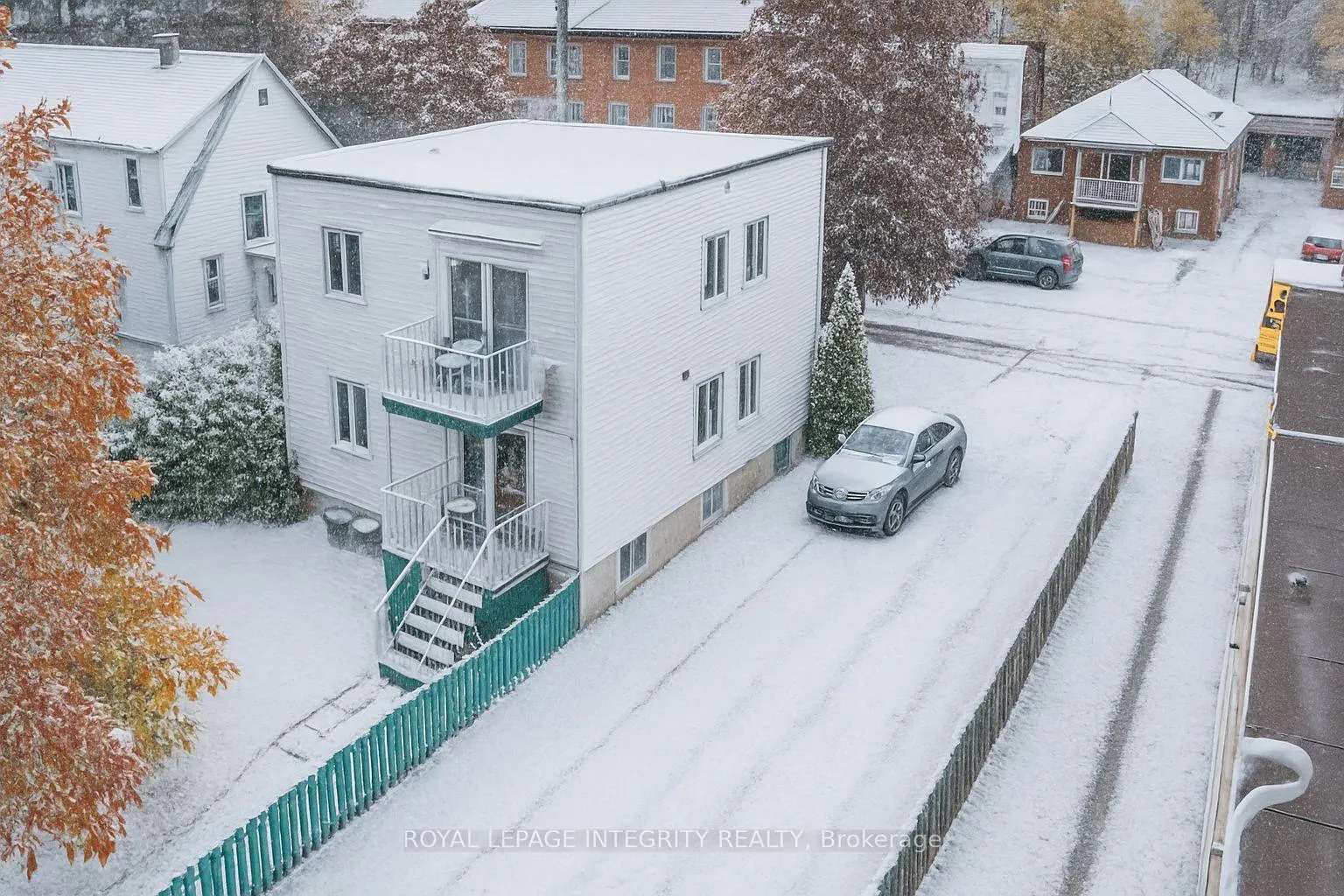 Photo 25 of 256 Alfred Street, Ottawa, Vanier — HOMEH
