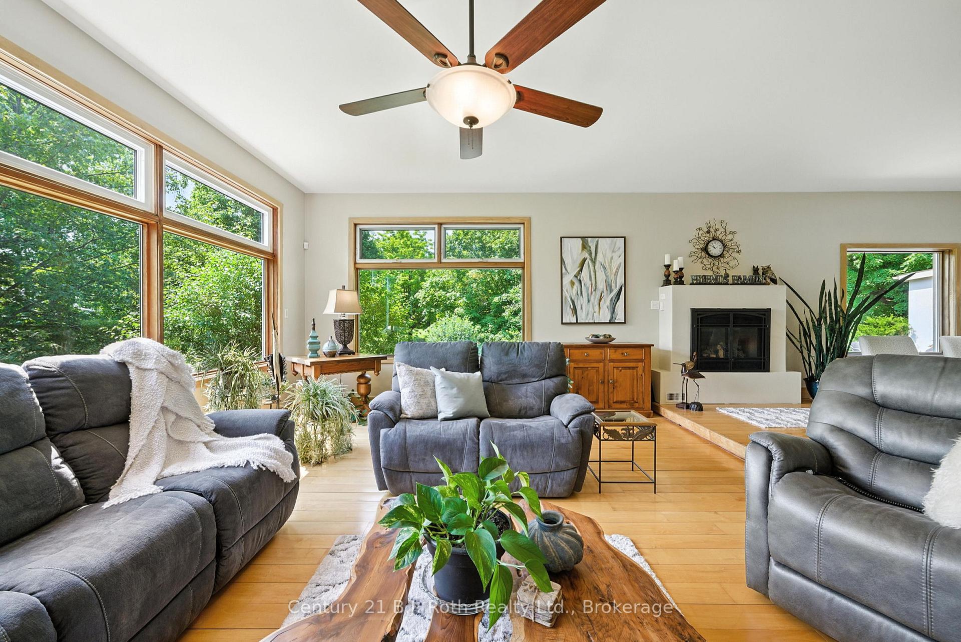 Photo 8 of 1131 Brock Road, Uxbridge, Rural Uxbridge — HOMEH