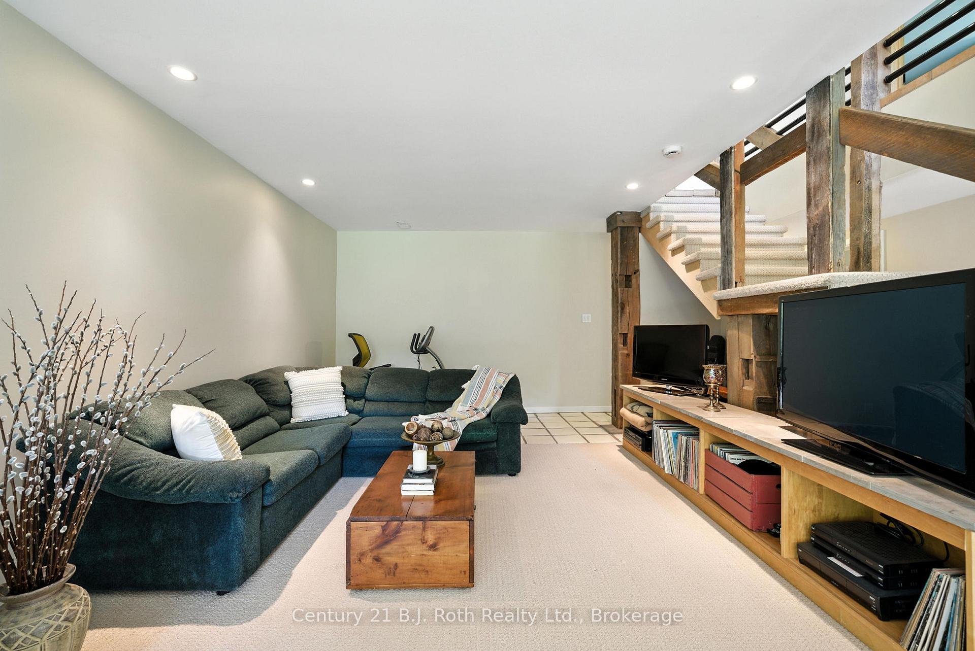 Photo 16 of 1131 Brock Road, Uxbridge, Rural Uxbridge — HOMEH