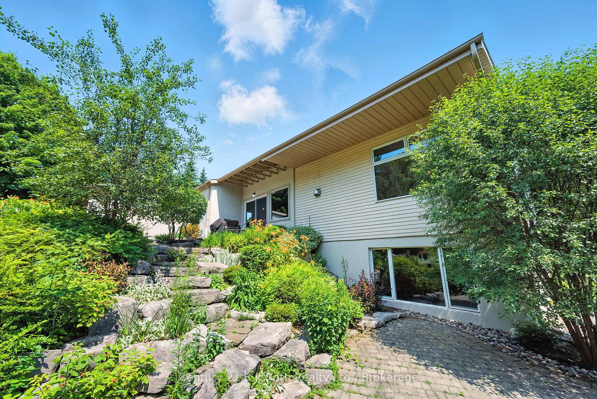 Photo 26 of 1131 Brock Road, Uxbridge, Rural Uxbridge — HOMEH