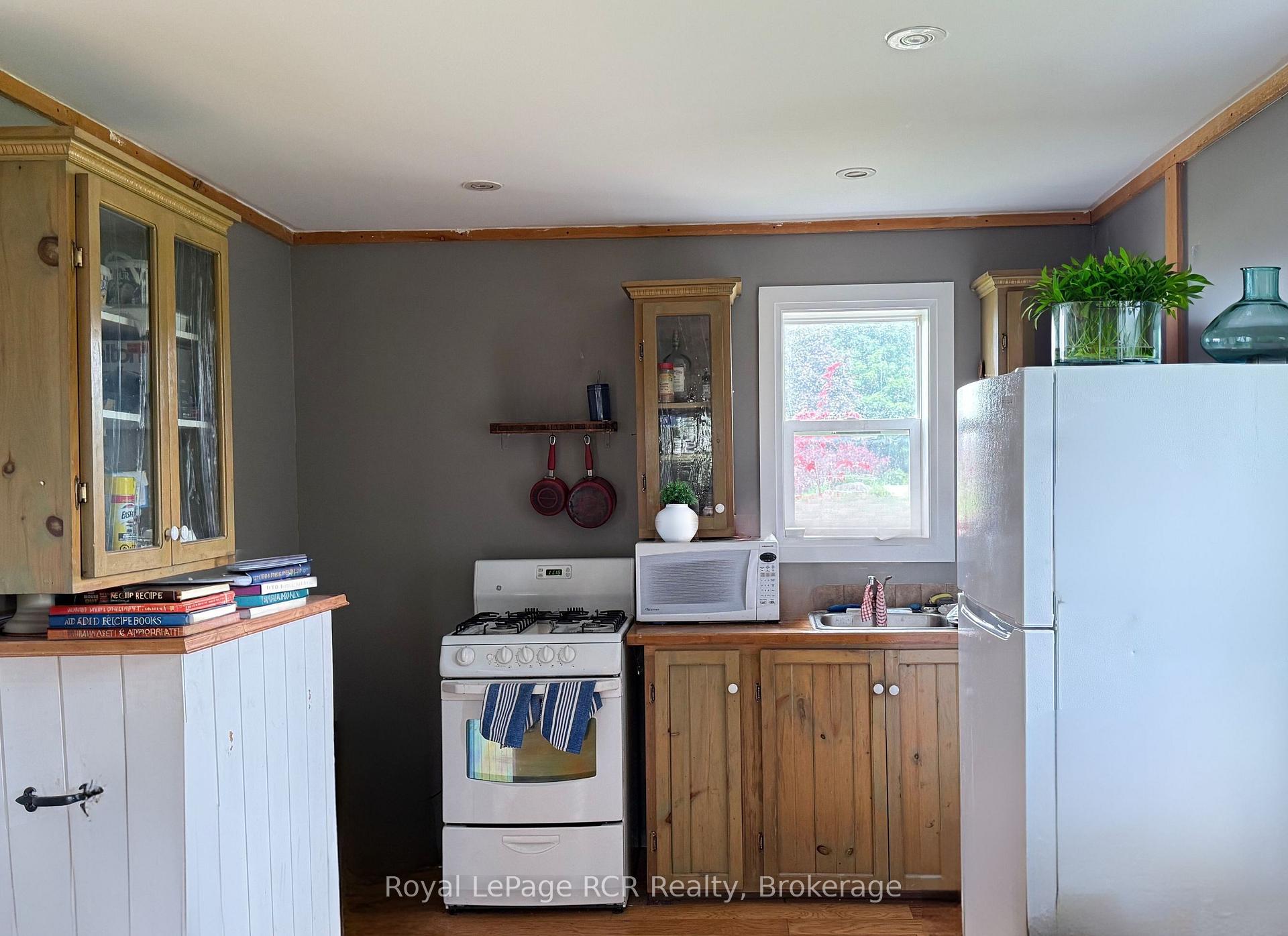 Photo 8 of 228 Bruce Road 40, Arran-Elderslie — HOMEH
