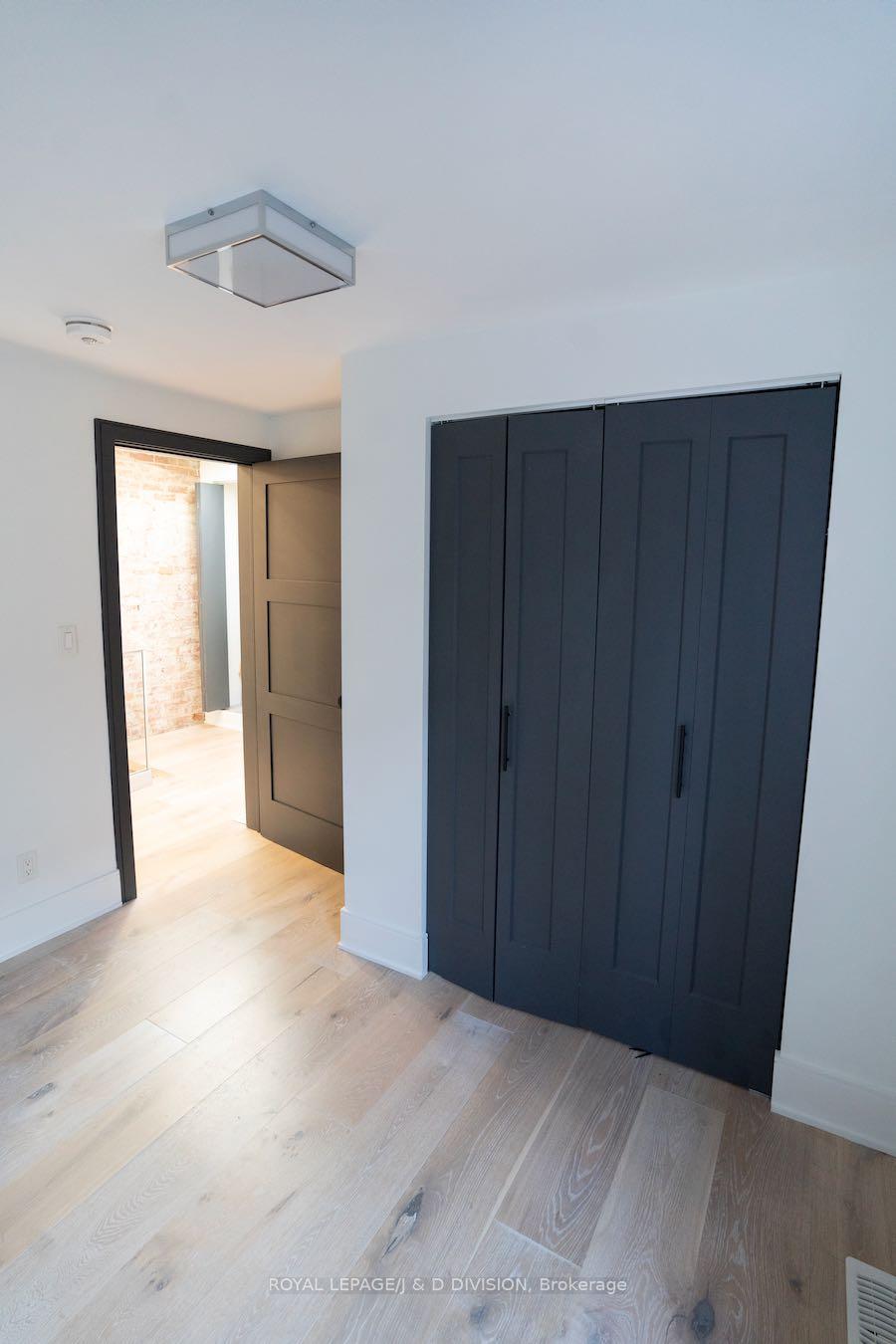 Photo 19 of Unit 3rd Flr, 657 Manning Avenue, Toronto, Palmerston-Little Italy — HOMEH