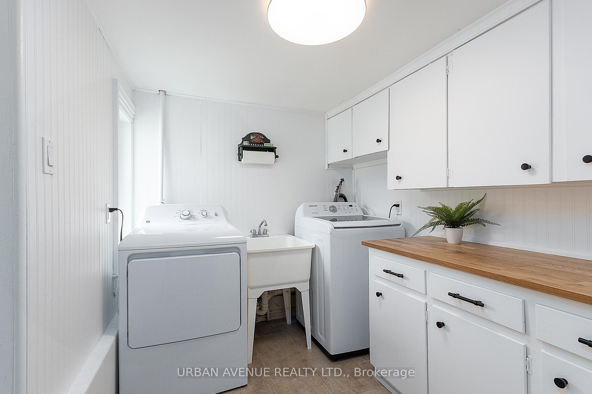 Photo 12 of 66 Toronto Street S, Uxbridge — HOMEH