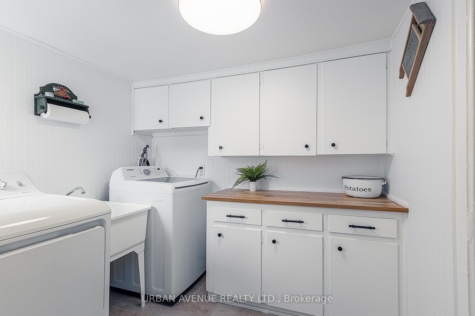 Photo 13 of 66 Toronto Street S, Uxbridge — HOMEH