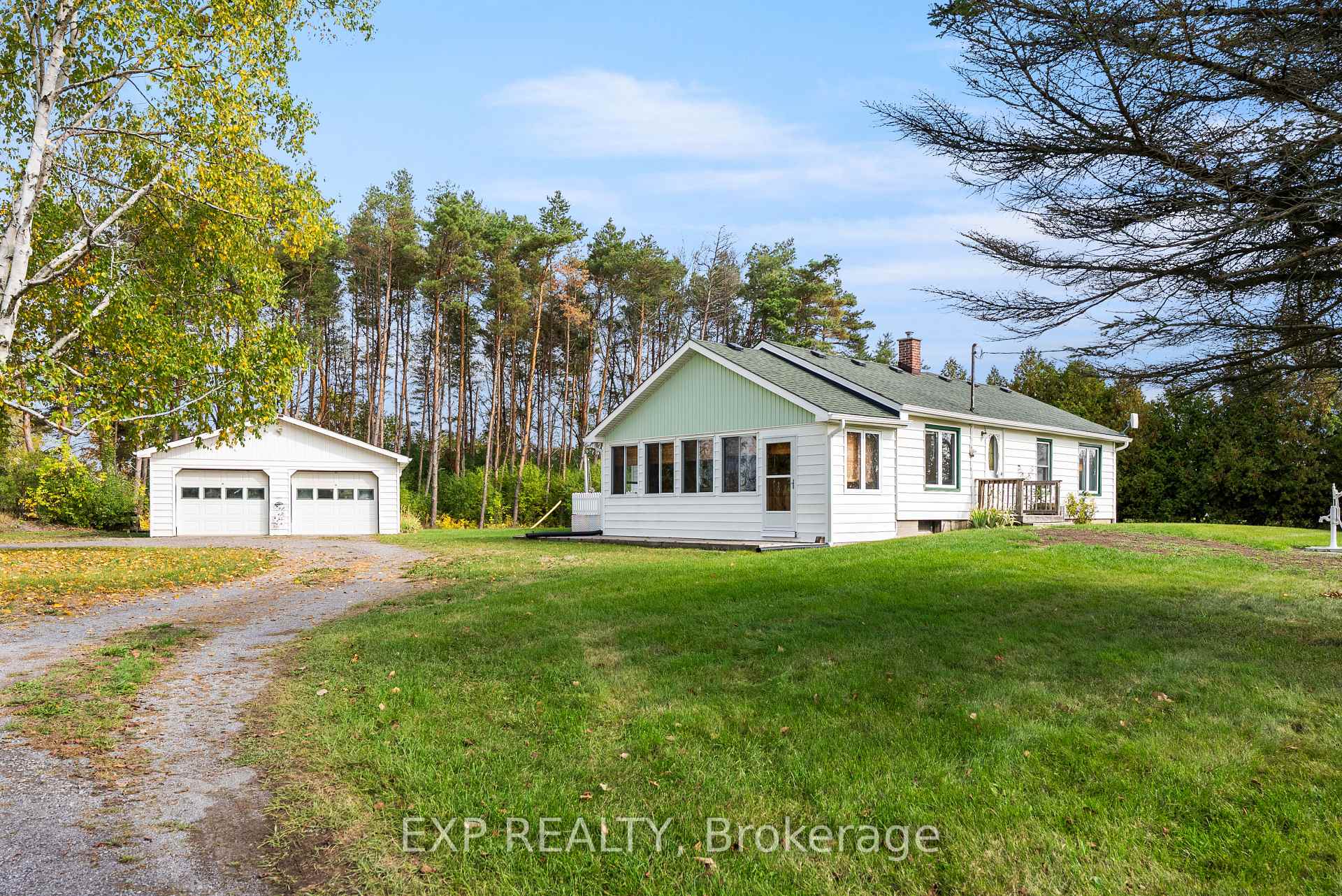 Photo 3 of 27 Belleville Road, Tyendinaga, Tyendinaga Township — HOMEH