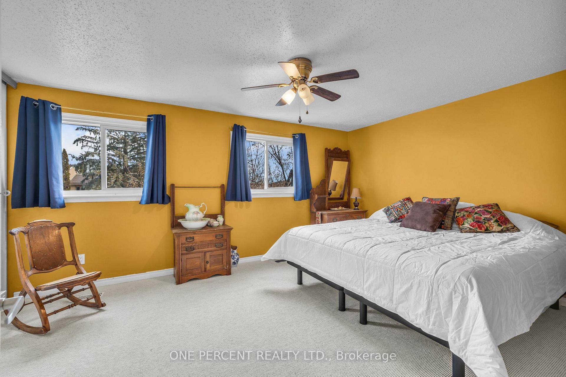 Photo 20 of 2533 Autumn Hill Crescent, Ottawa, Blackburn Hamlet (South) — HOMEH