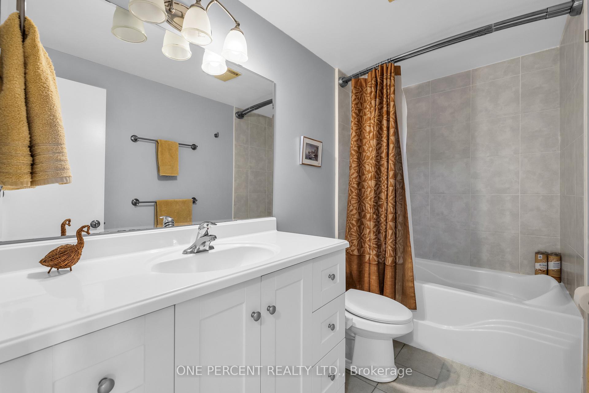 Photo 26 of 2533 Autumn Hill Crescent, Ottawa, Blackburn Hamlet (South) — HOMEH