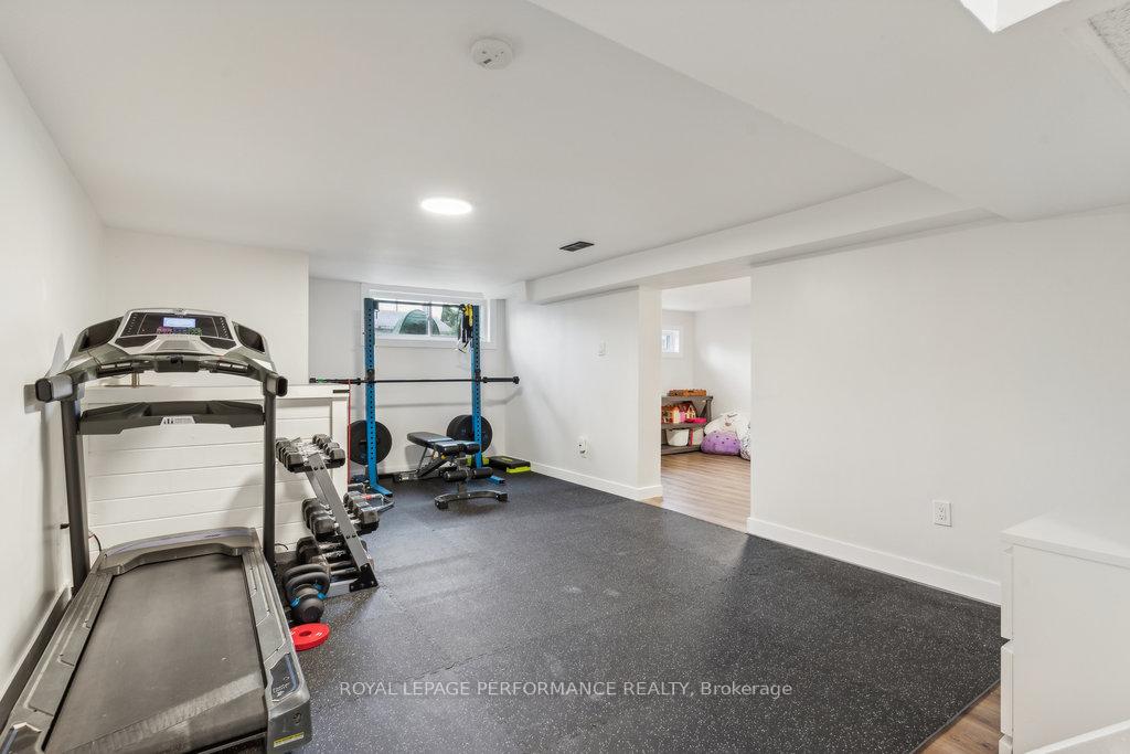 Photo 29 of 972 Harkness Avenue, Ottawa, Riverside Park — HOMEH