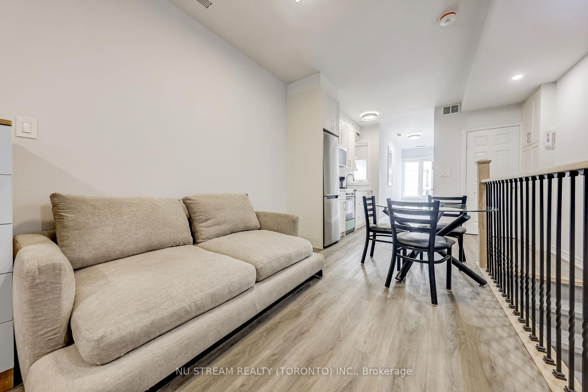 Photo 5 of Unit 2F, 356 Huron Street, Toronto, University — HOMEH
