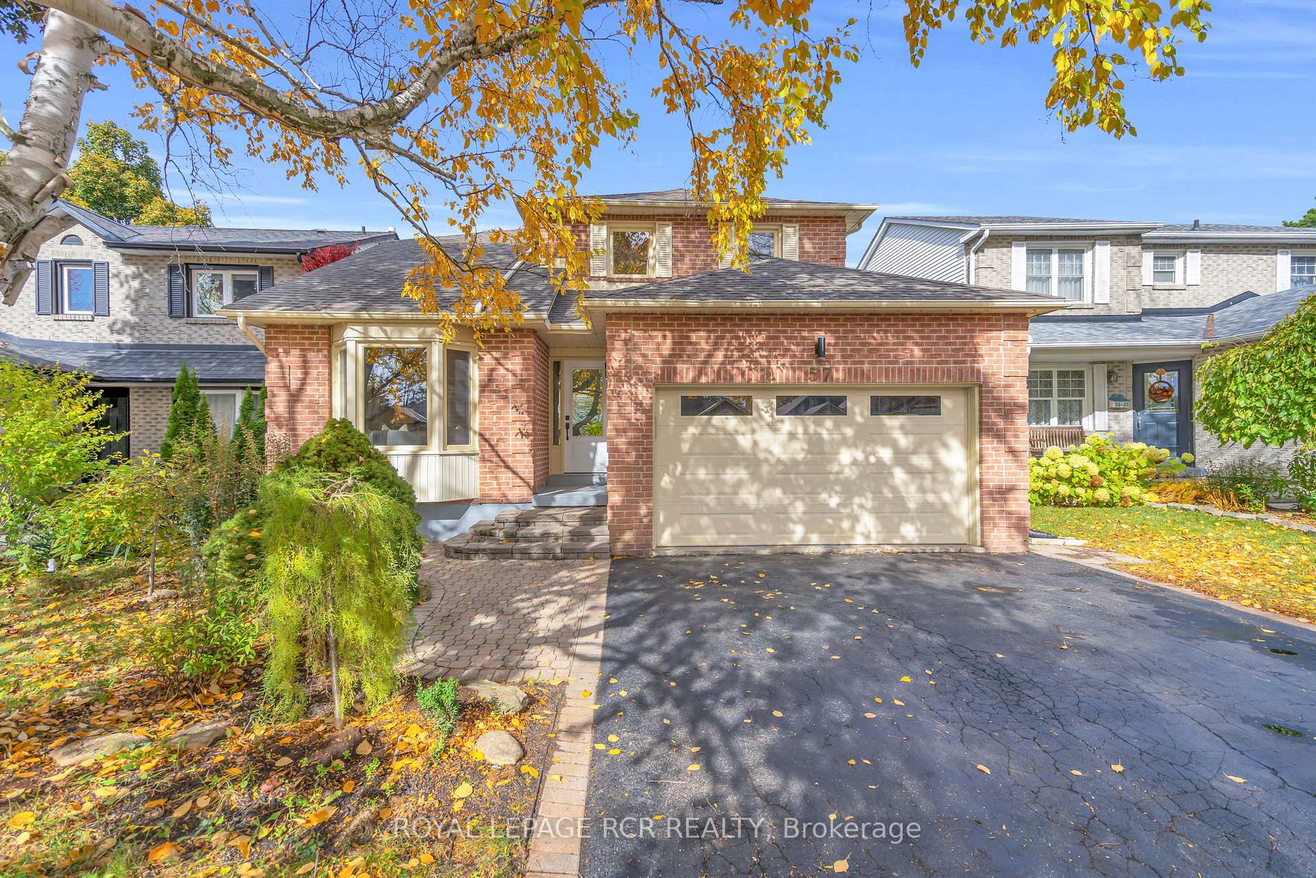 Photo 4 of 57 Closs Square, Aurora, Aurora Village — HOMEH