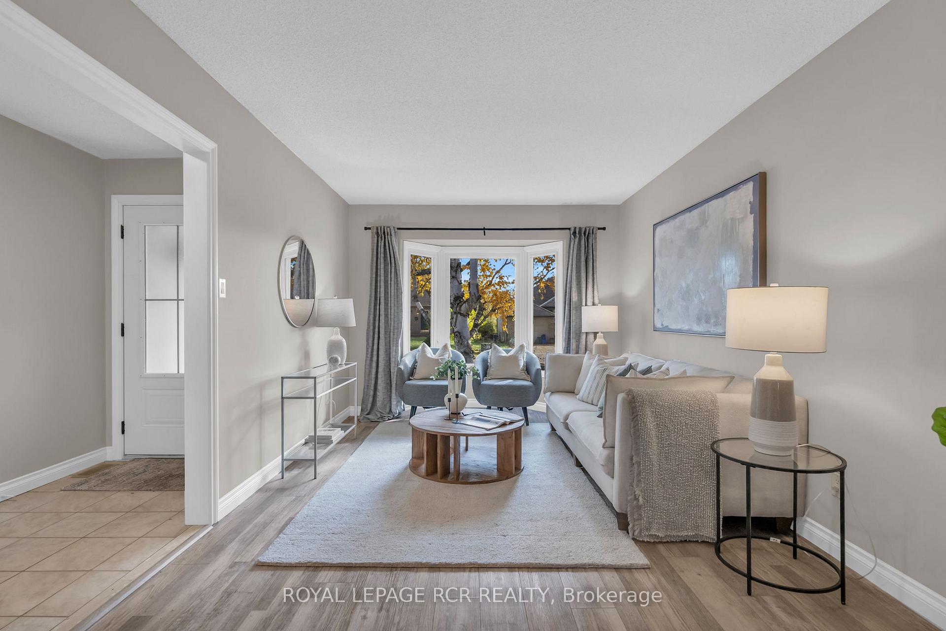 Photo 7 of 57 Closs Square, Aurora, Aurora Village — HOMEH