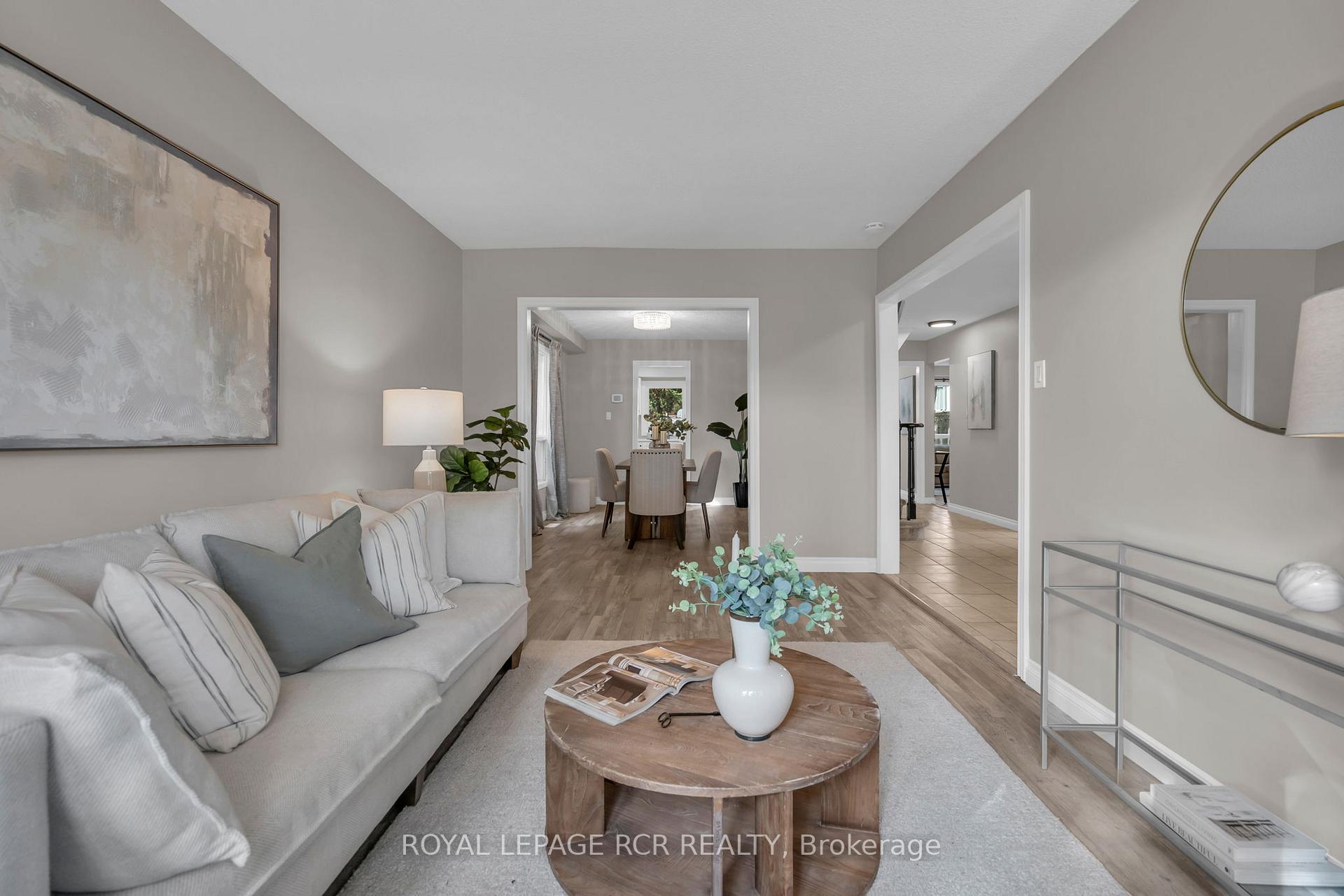 Photo 8 of 57 Closs Square, Aurora, Aurora Village — HOMEH