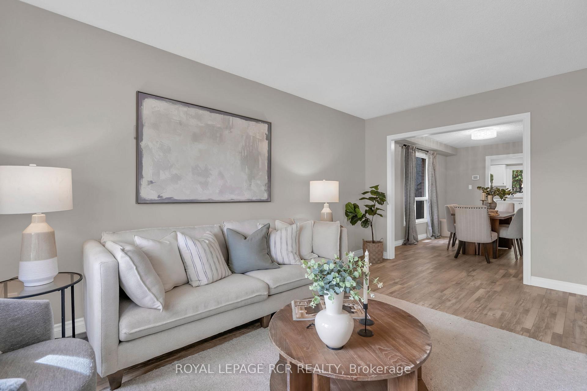 Photo 10 of 57 Closs Square, Aurora, Aurora Village — HOMEH