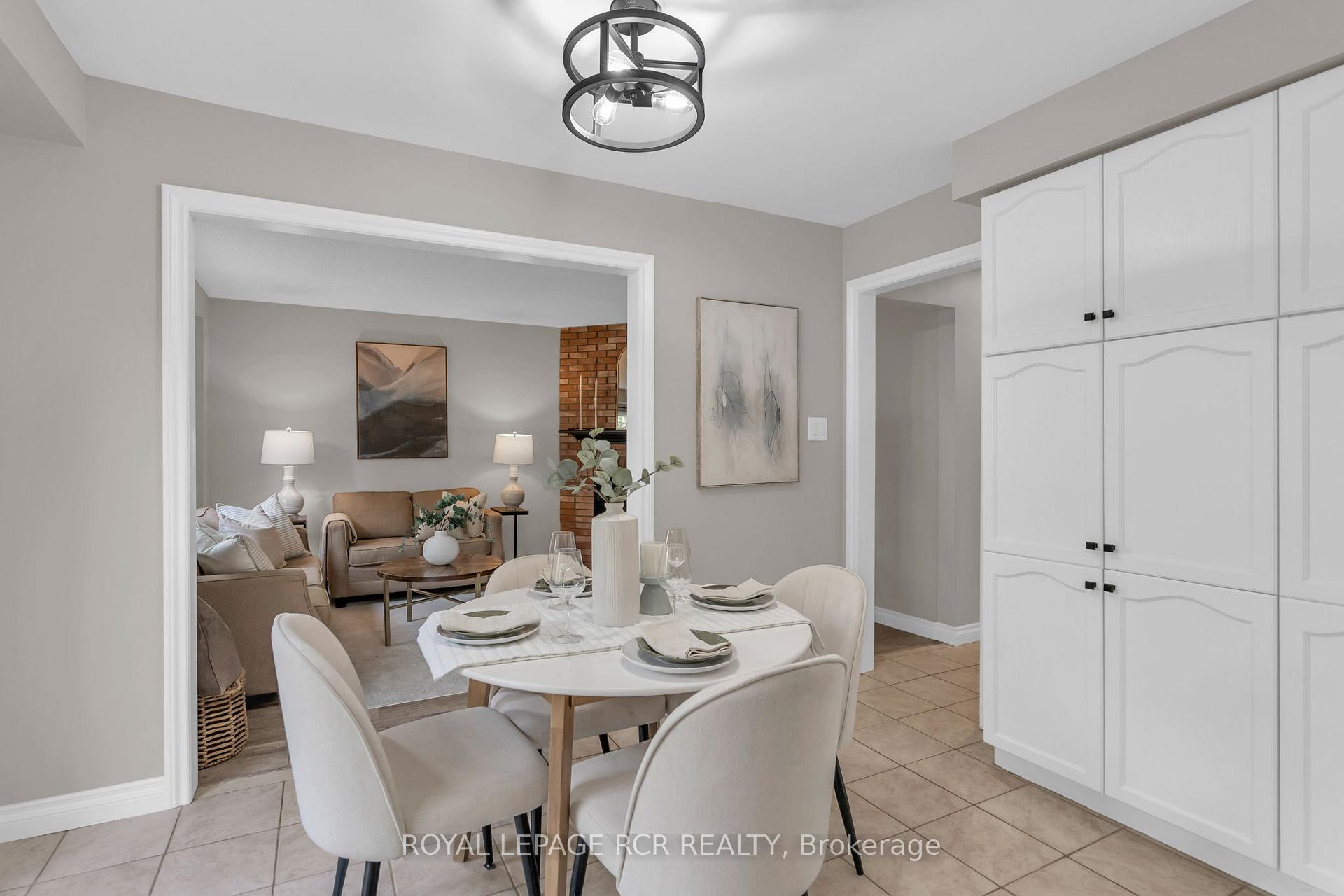 Photo 16 of 57 Closs Square, Aurora, Aurora Village — HOMEH