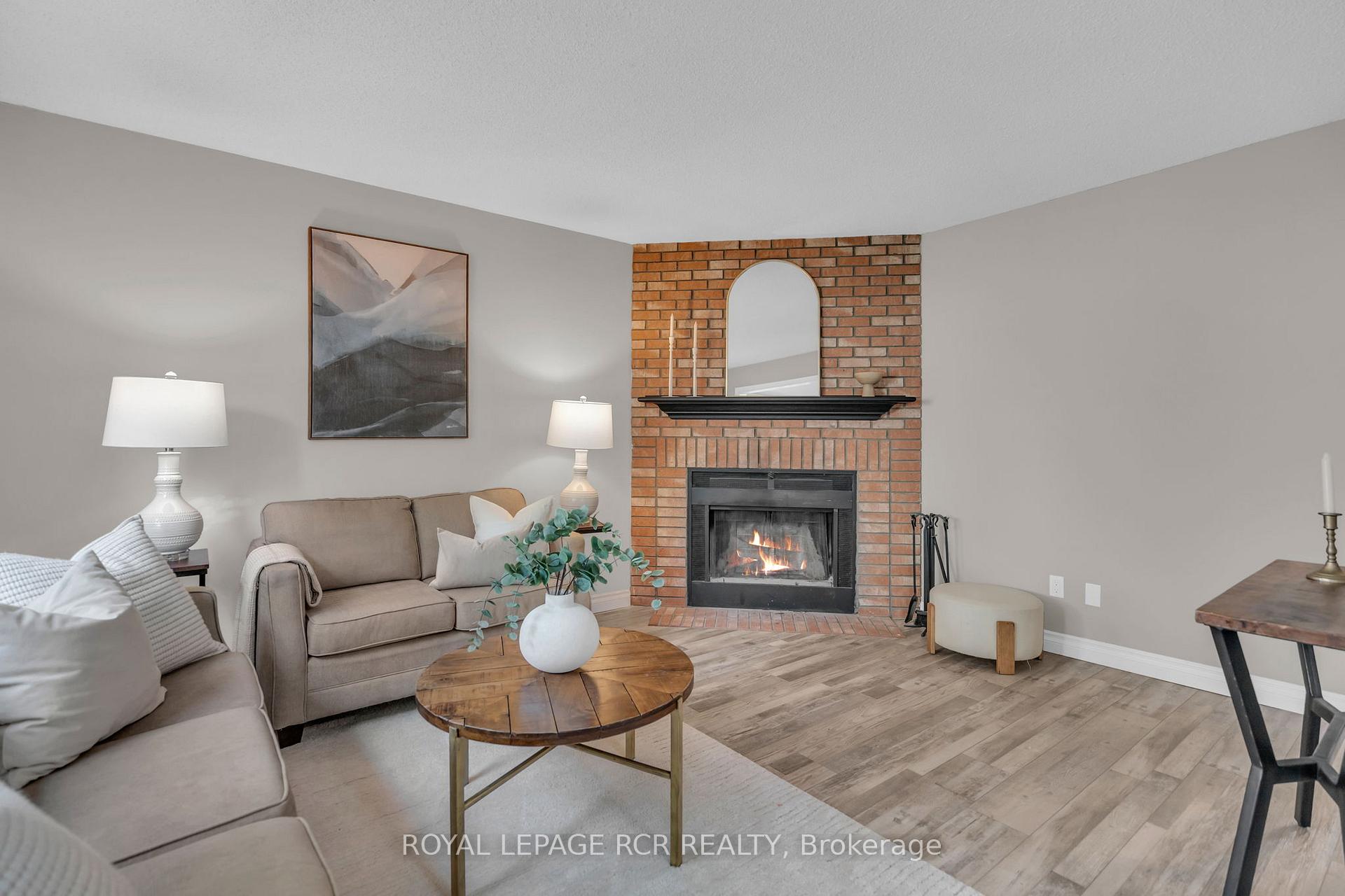 Photo 42 of 57 Closs Square, Aurora, Aurora Village — HOMEH