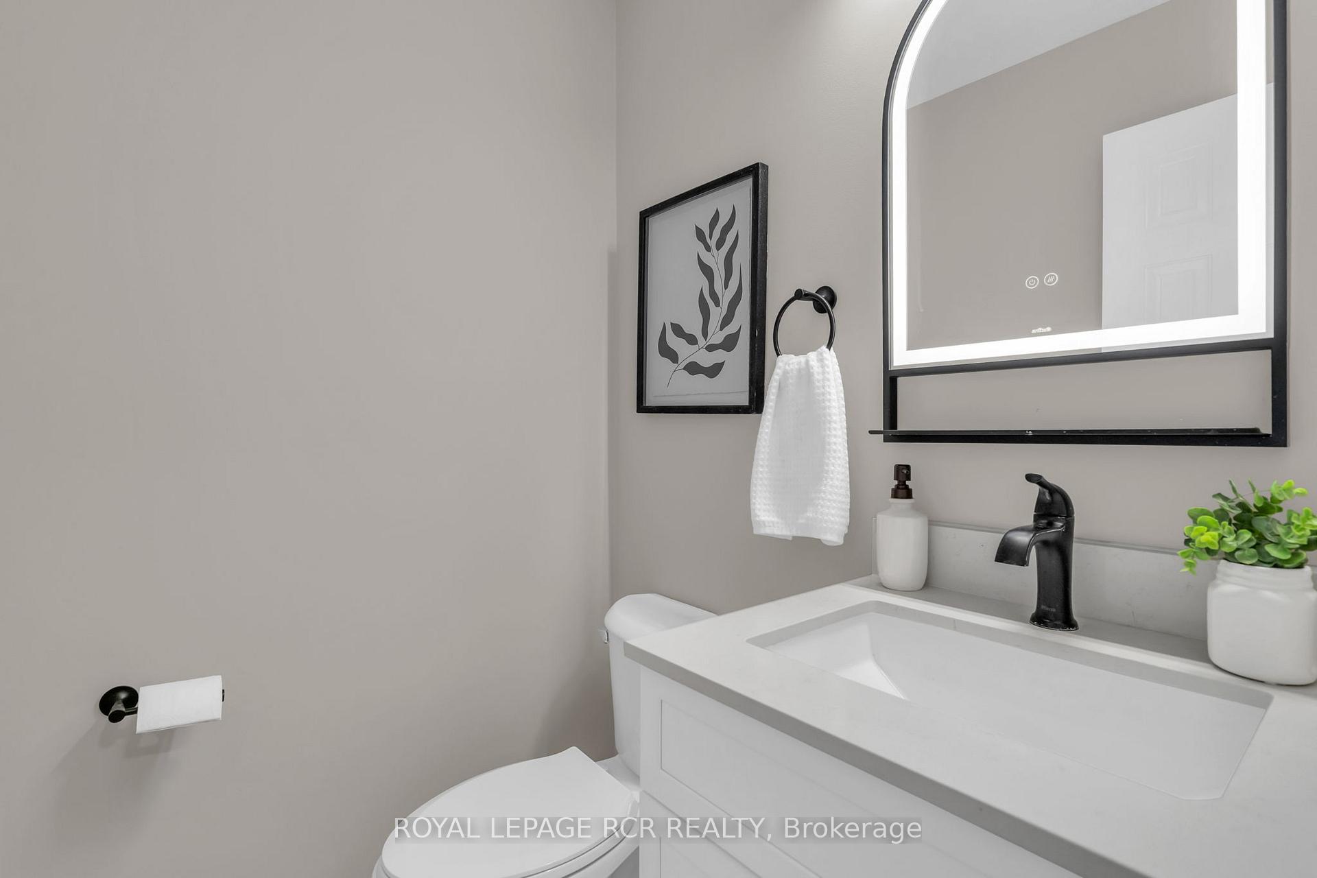 Photo 17 of 57 Closs Square, Aurora, Aurora Village — HOMEH