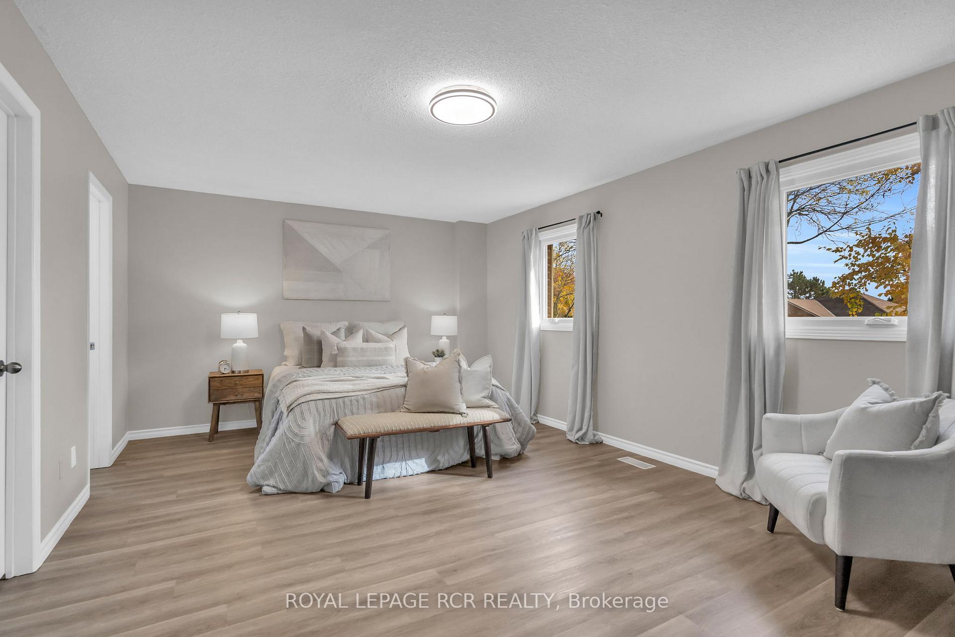 Photo 20 of 57 Closs Square, Aurora, Aurora Village — HOMEH