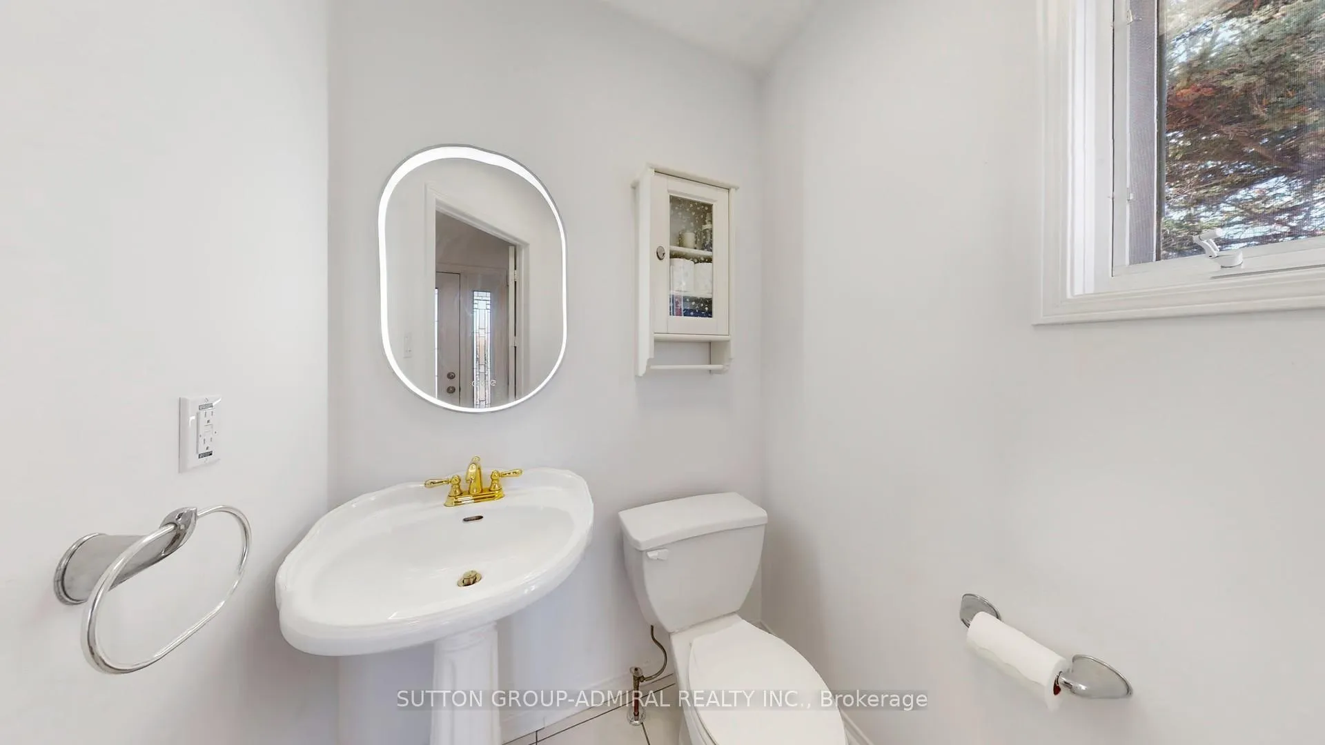 Photo 9 of 111 Kelso Crescent, Vaughan, Maple — HOMEH