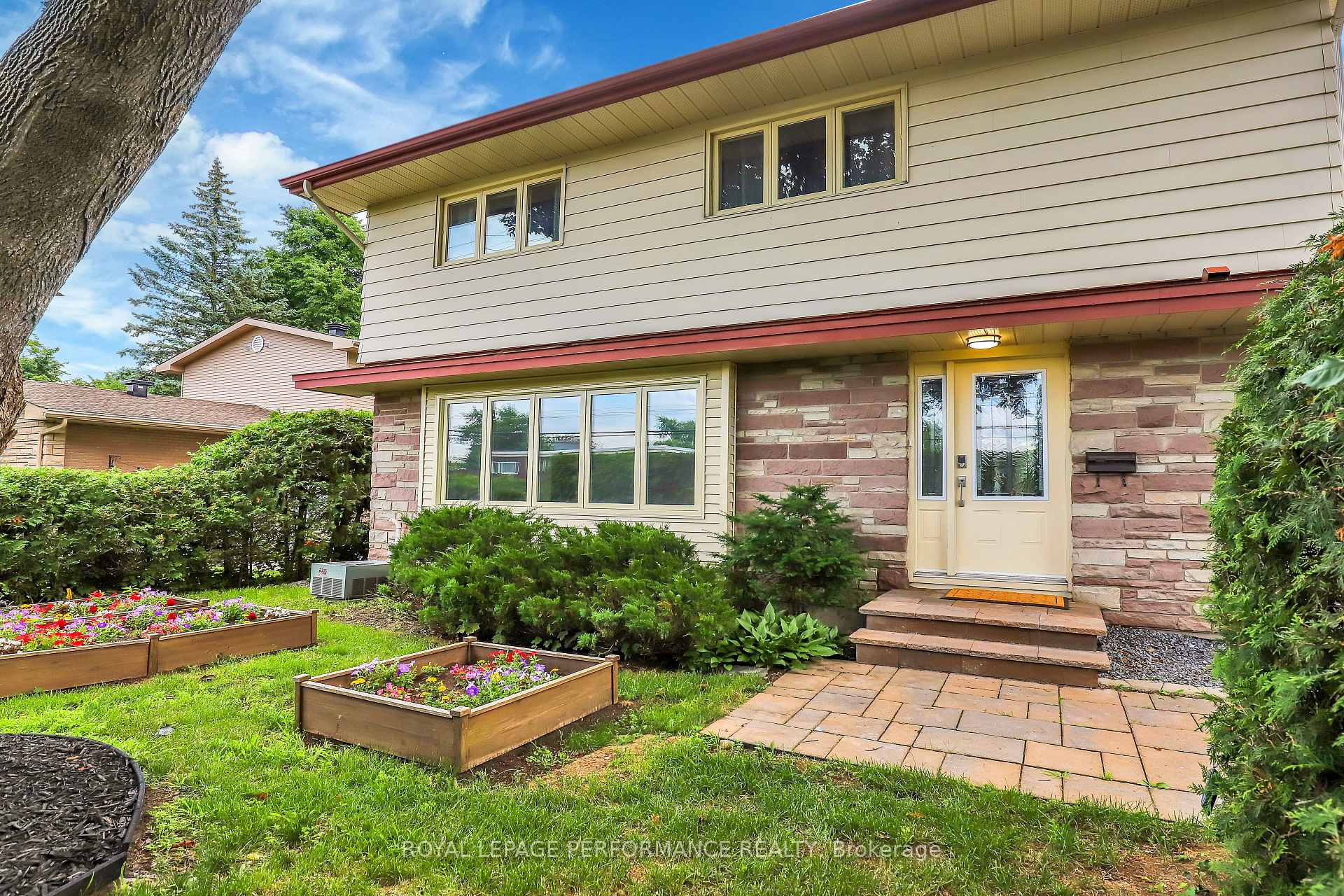 Photo 1 of 1790 Kilborn Avenue, Ottawa, Guildwood Estates - Urbandale Acres — HOMEH