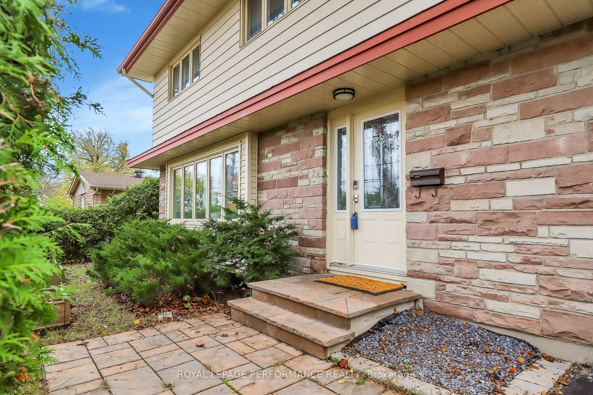 Photo 5 of 1790 Kilborn Avenue, Ottawa, Guildwood Estates - Urbandale Acres — HOMEH