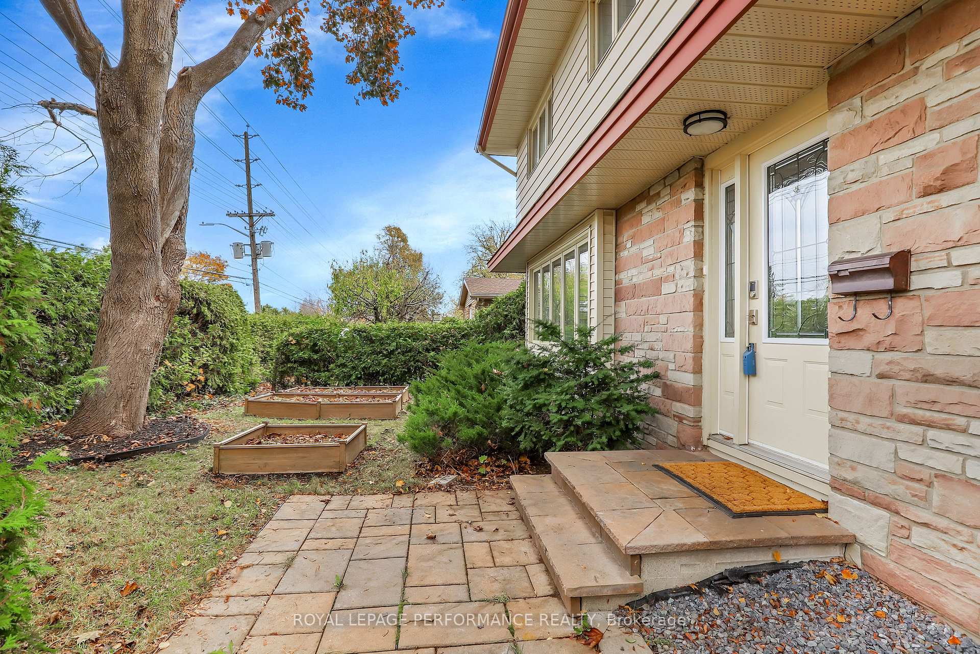 Photo 31 of 1790 Kilborn Avenue, Ottawa, Guildwood Estates - Urbandale Acres — HOMEH