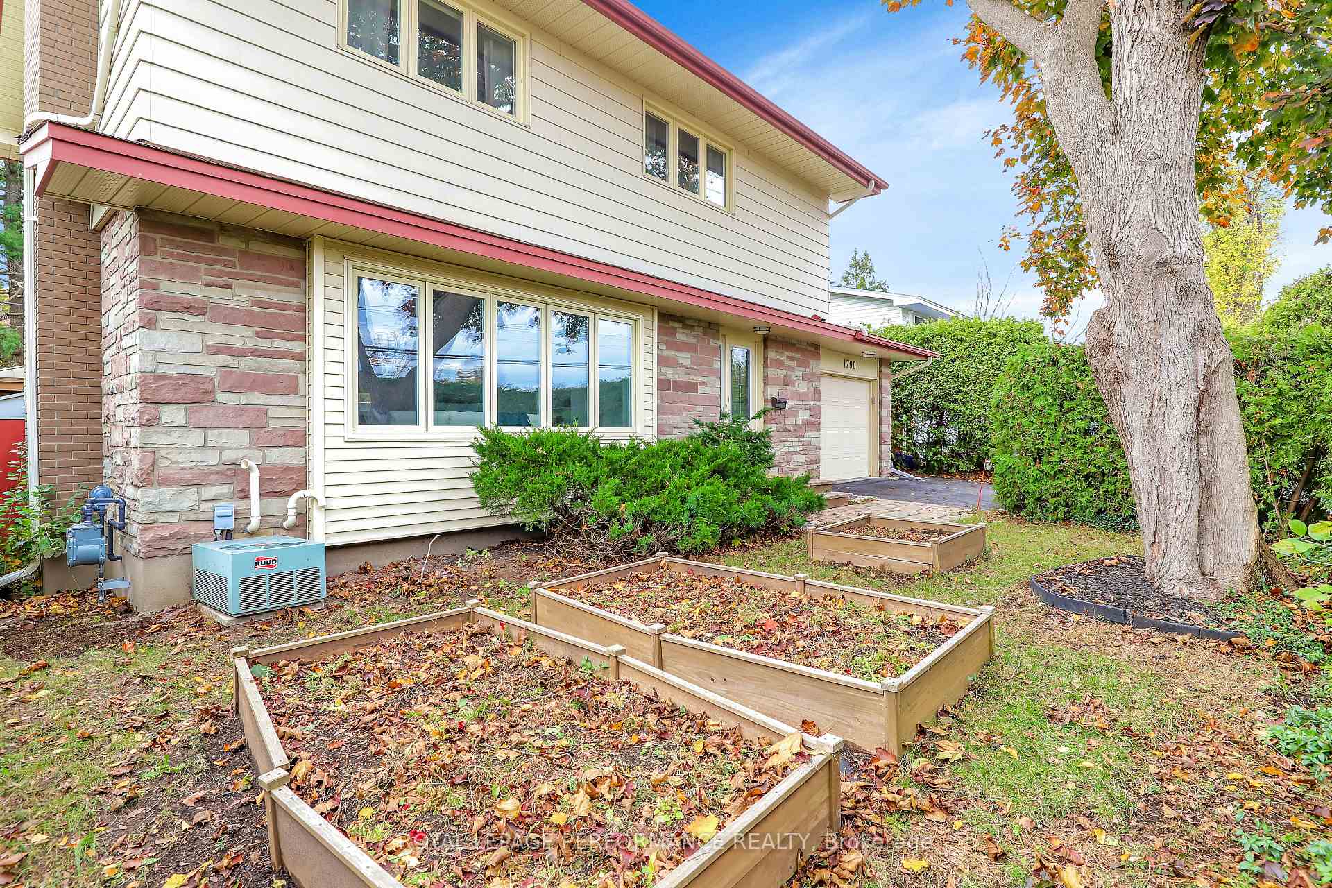 Photo 32 of 1790 Kilborn Avenue, Ottawa, Guildwood Estates - Urbandale Acres — HOMEH