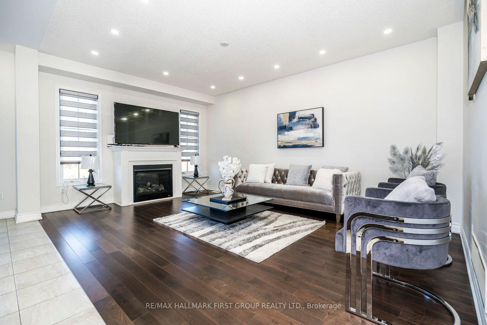 Photo 8 of 68 Hurst Drive, Ajax, Northwest Ajax — HOMEH