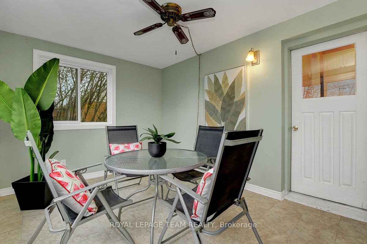 Photo 13 of 2027 Ogilvie Road, Ottawa, Cardinal Heights — HOMEH