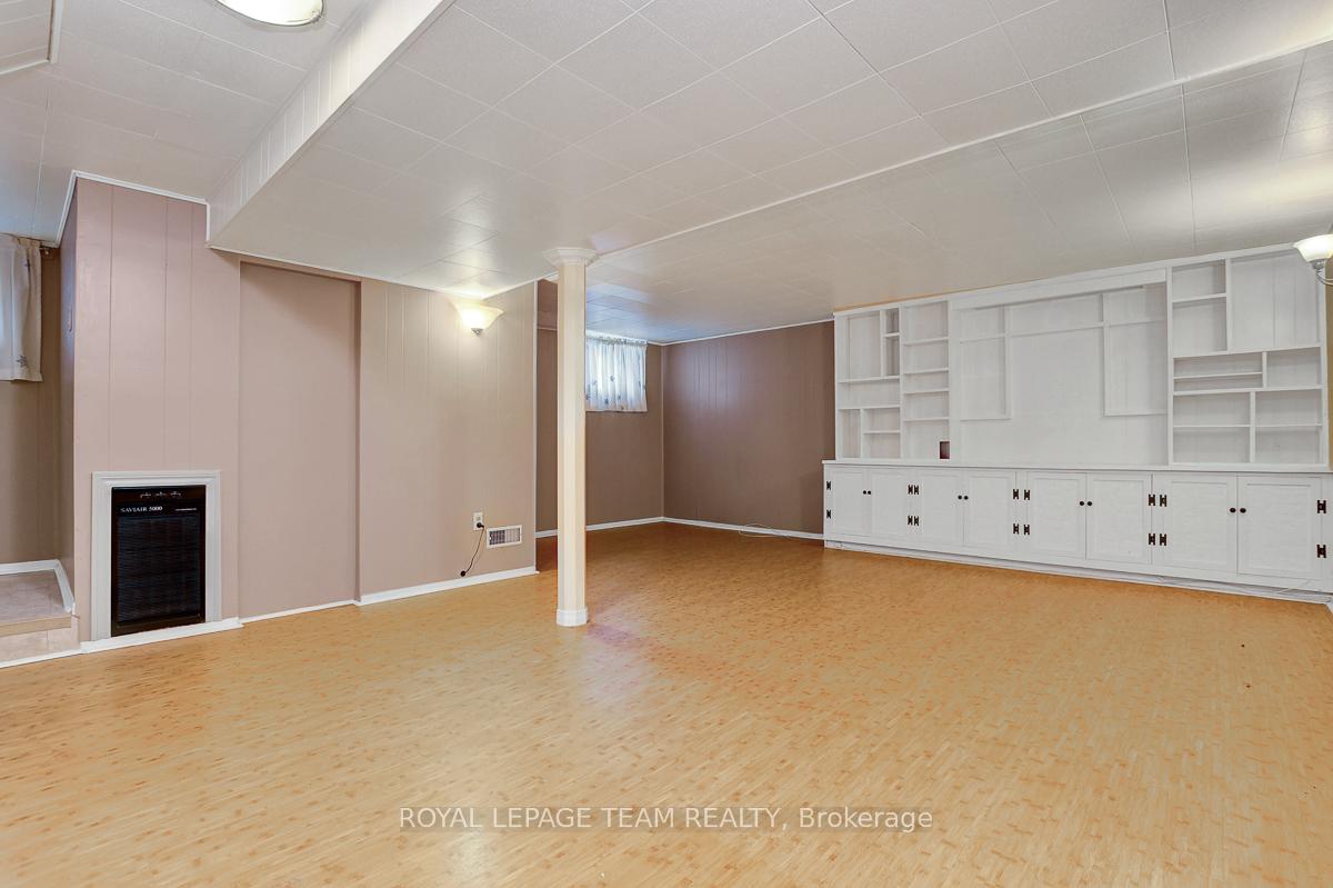 Photo 26 of 2027 Ogilvie Road, Ottawa, Cardinal Heights — HOMEH