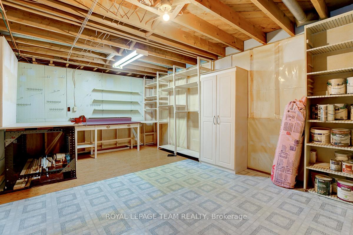 Photo 27 of 2027 Ogilvie Road, Ottawa, Cardinal Heights — HOMEH