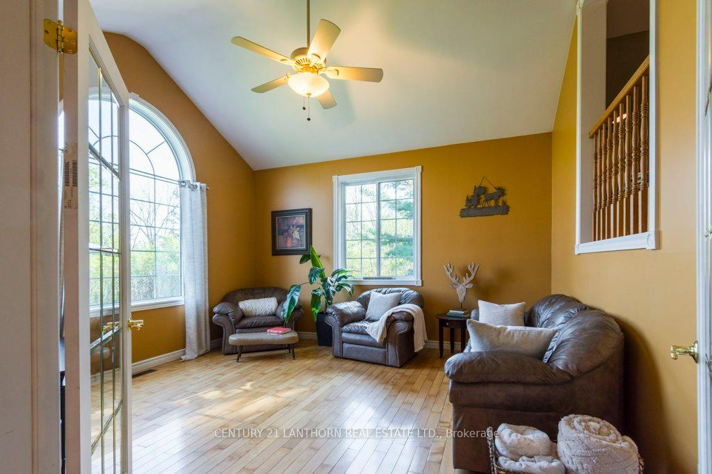 Photo 8 of 71 Waddingham Road, Tyendinaga, Tyendinaga Township — HOMEH