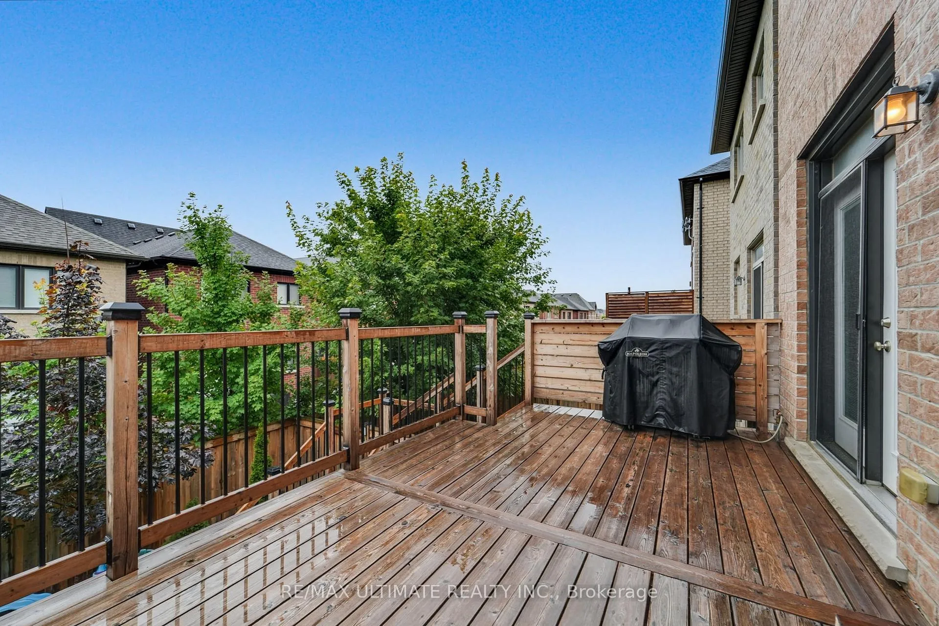 Photo 10 of 37 Zenith Avenue, Vaughan, Kleinburg — HOMEH