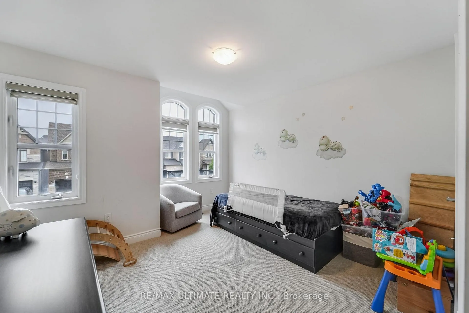 Photo 17 of 37 Zenith Avenue, Vaughan, Kleinburg — HOMEH
