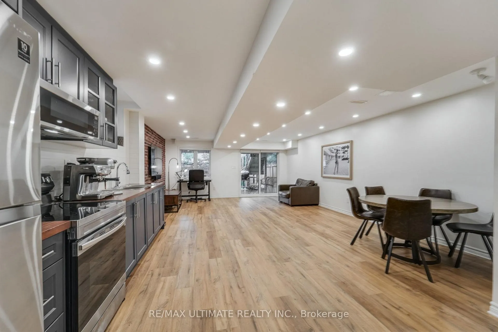Photo 35 of 37 Zenith Avenue, Vaughan, Kleinburg — HOMEH