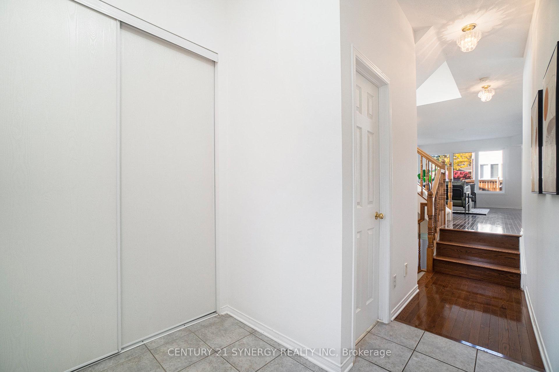 Photo 4 of 3 Villandry Street, Ottawa, Barrhaven East — HOMEH