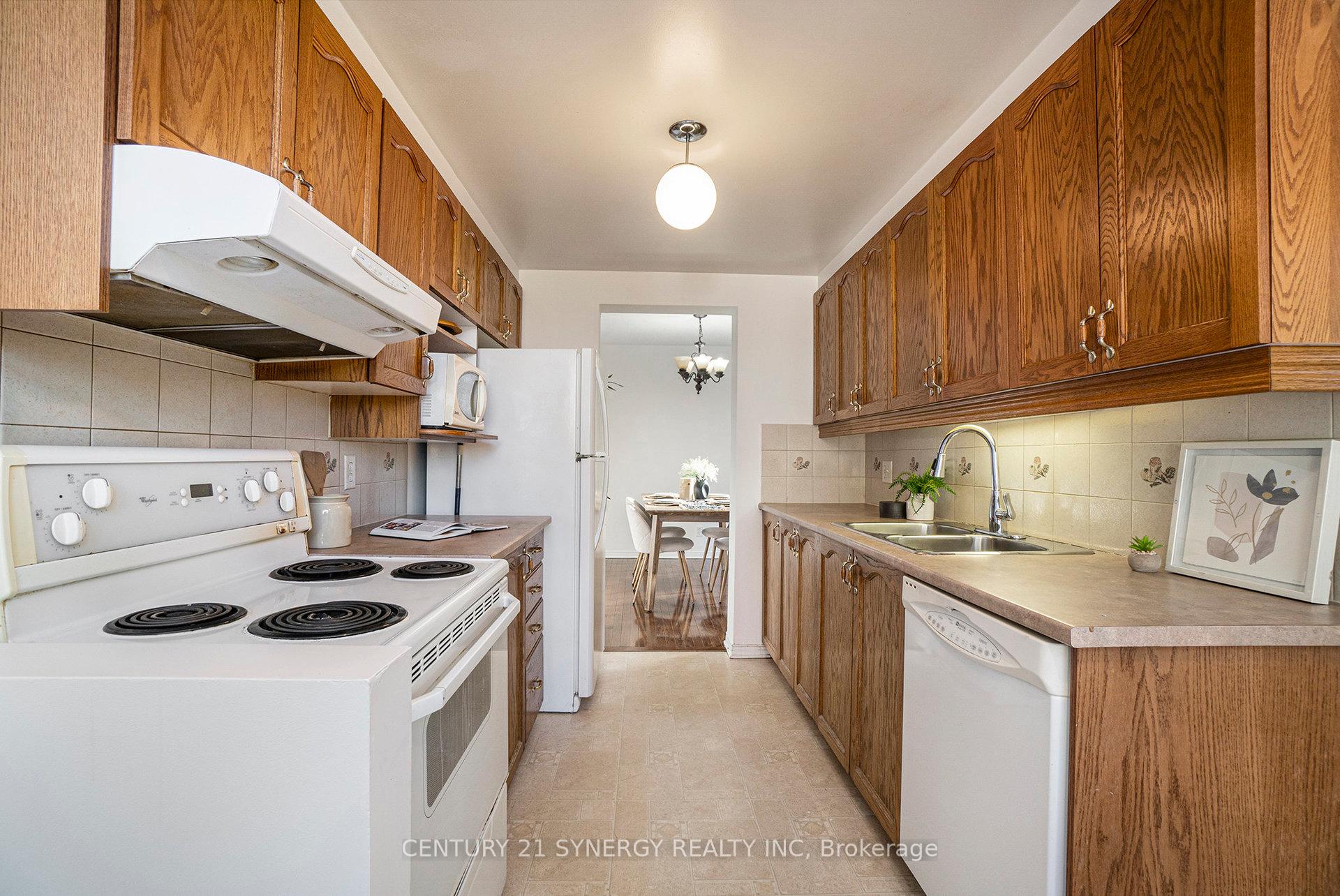 Photo 6 of 3 Villandry Street, Ottawa, Barrhaven East — HOMEH