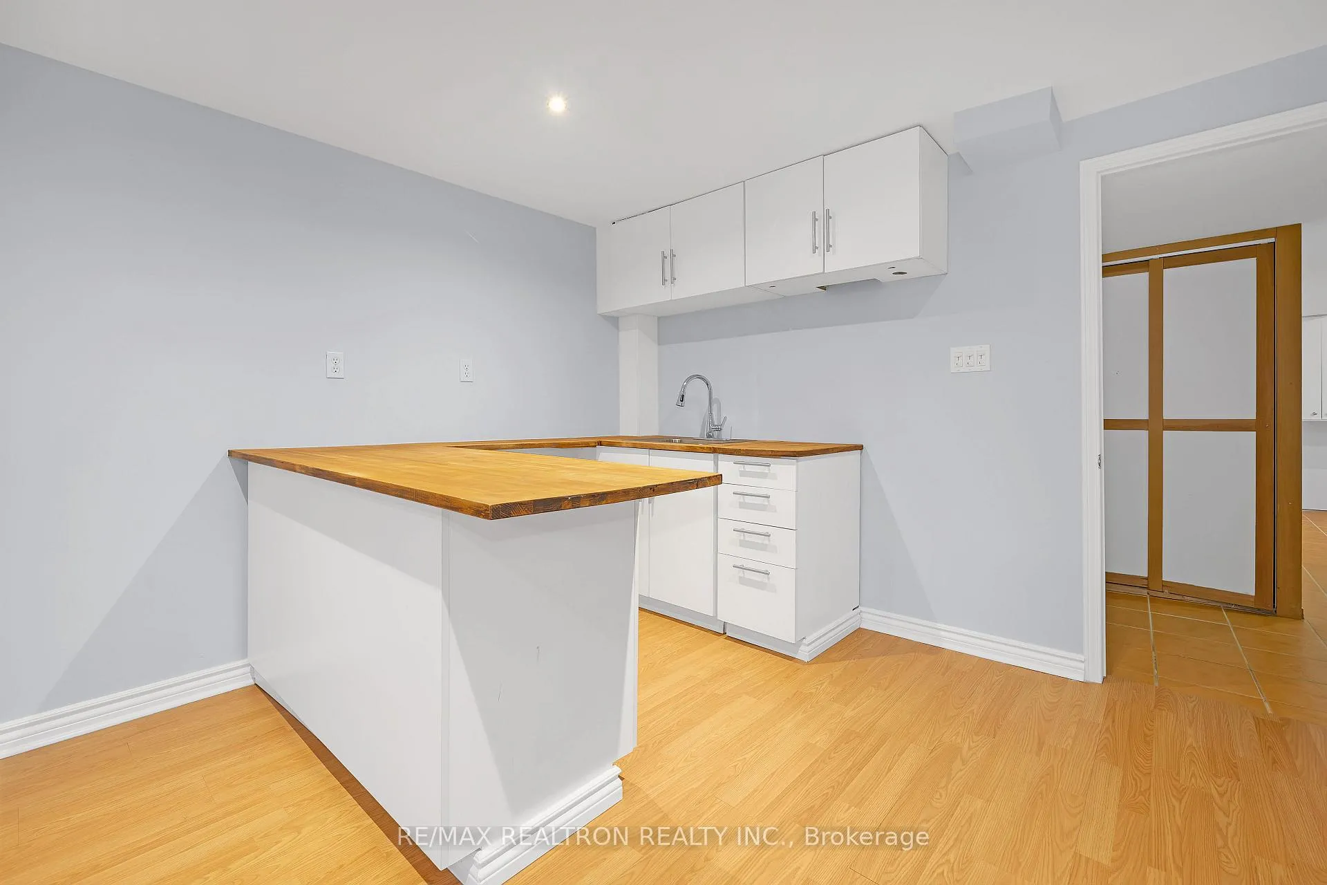 Photo 32 of 28 Daniel Reaman Crescent, Vaughan, Patterson — HOMEH