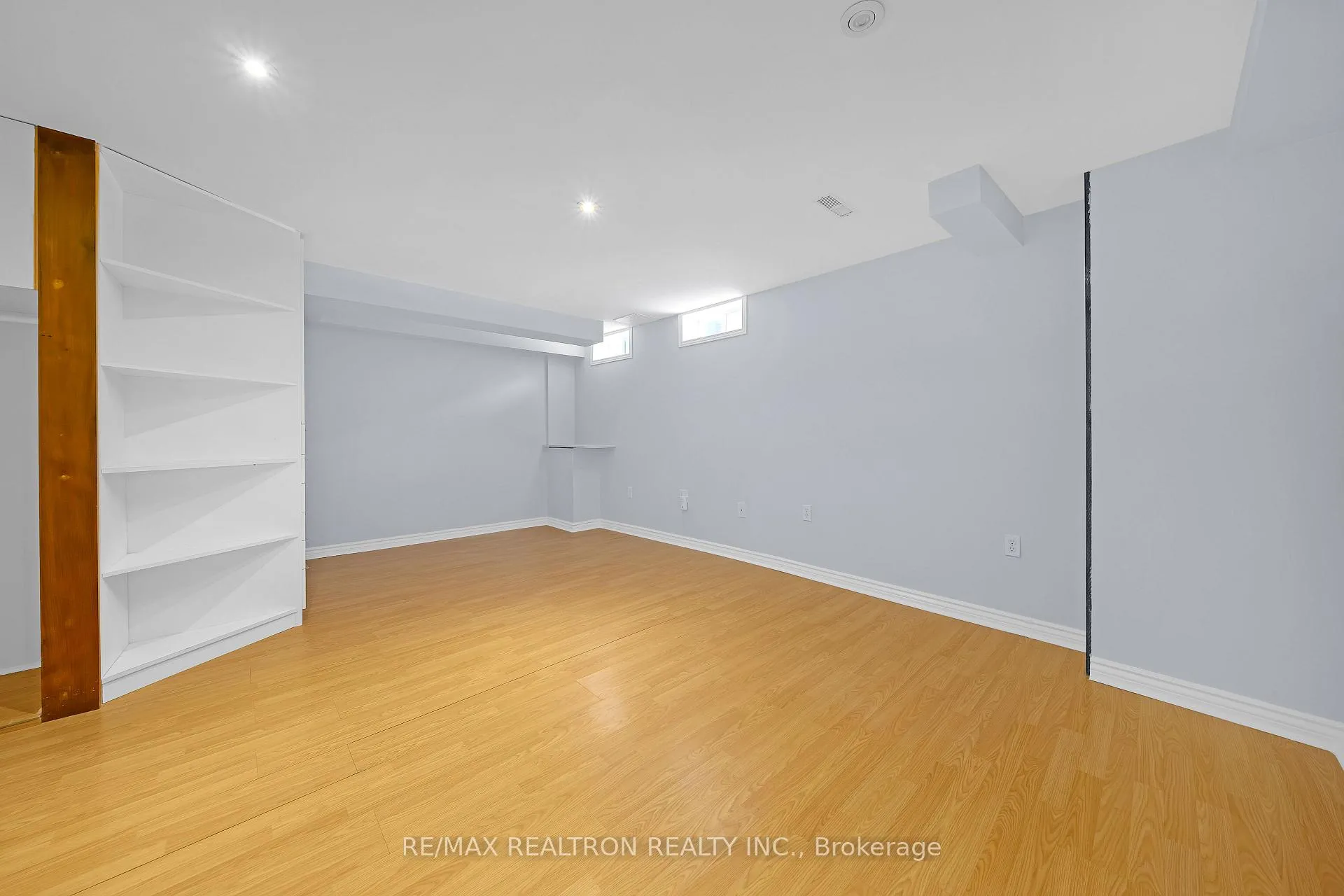 Photo 33 of 28 Daniel Reaman Crescent, Vaughan, Patterson — HOMEH