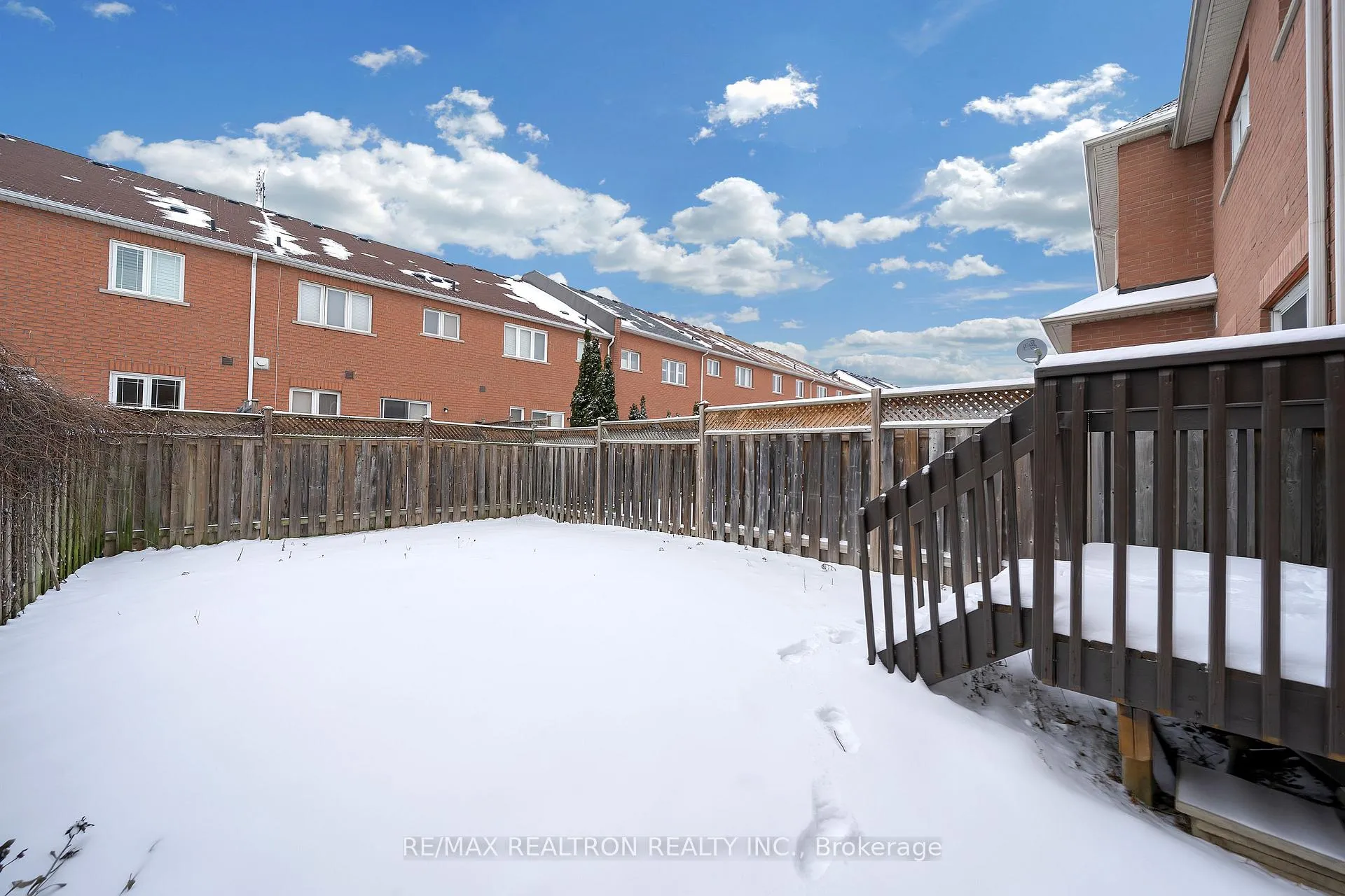 Photo 38 of 28 Daniel Reaman Crescent, Vaughan, Patterson — HOMEH