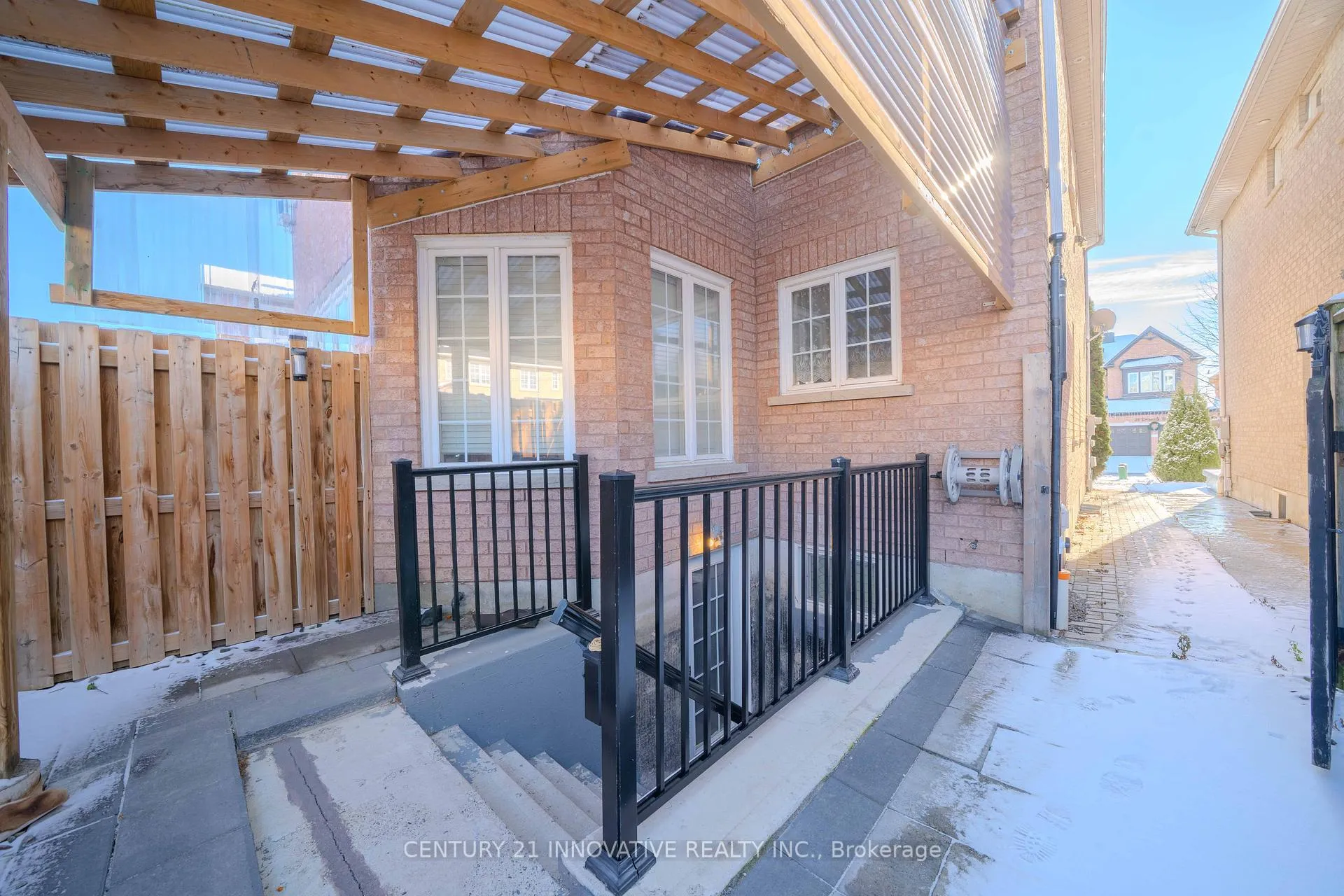 Photo 2 of Unit Bsmt, 20 Driscoll Drive, Ajax, Northeast Ajax — HOMEH