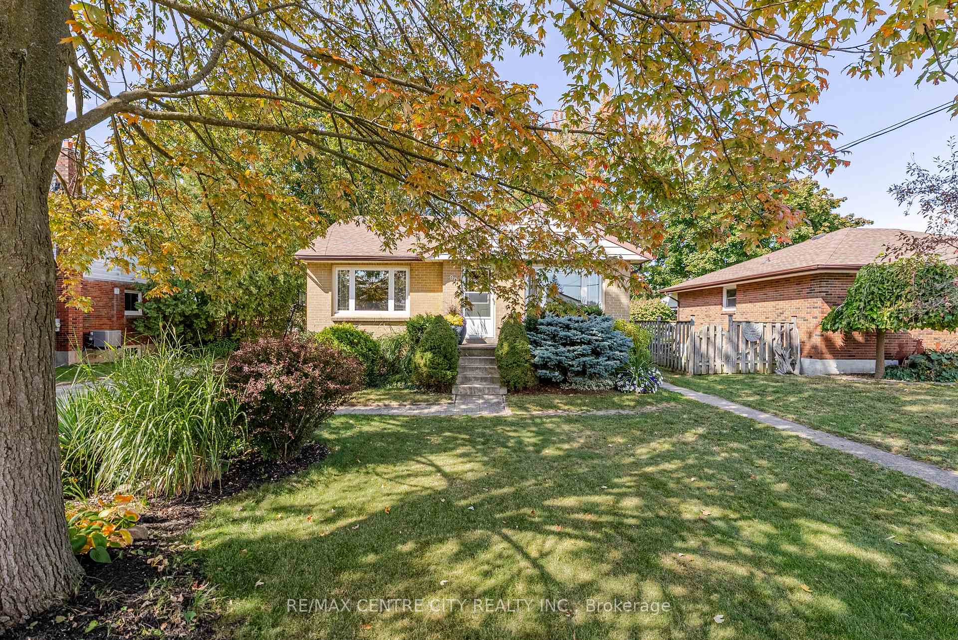 Photo 4 of 90 Caverly Road, Aylmer — HOMEH