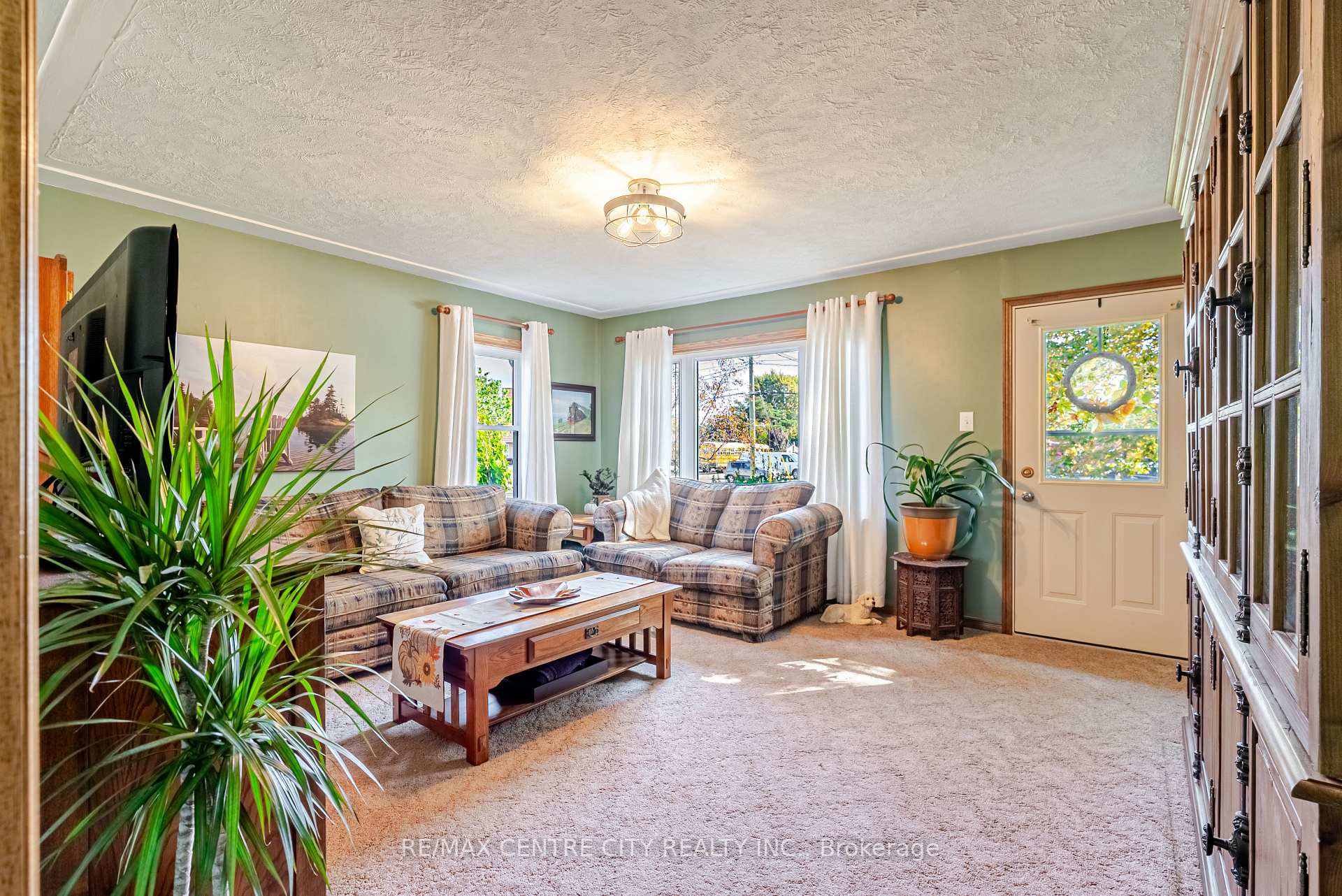 Photo 9 of 90 Caverly Road, Aylmer — HOMEH