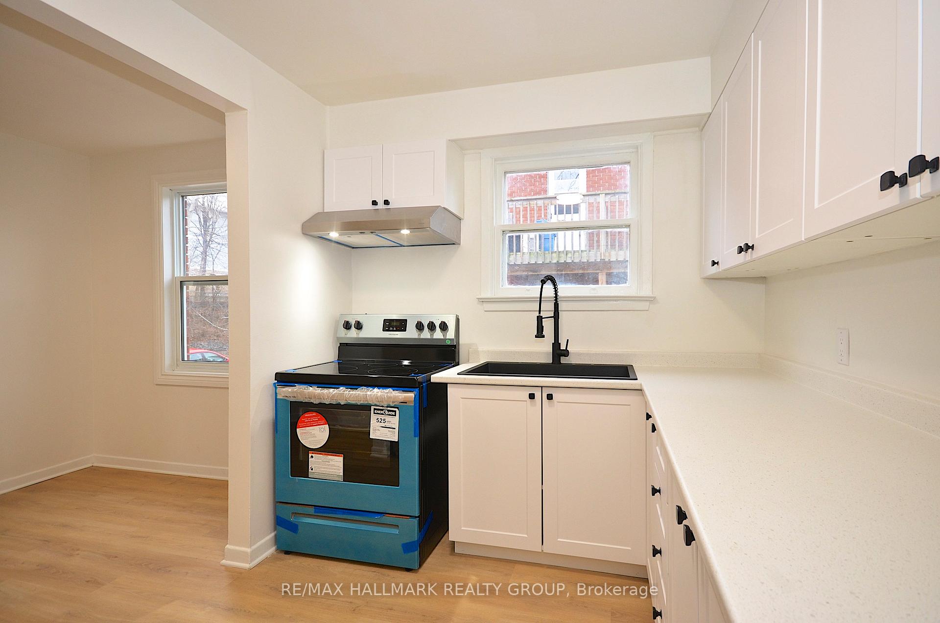 Photo 20 of 114 Lebrun Street, Ottawa, Vanier — HOMEH