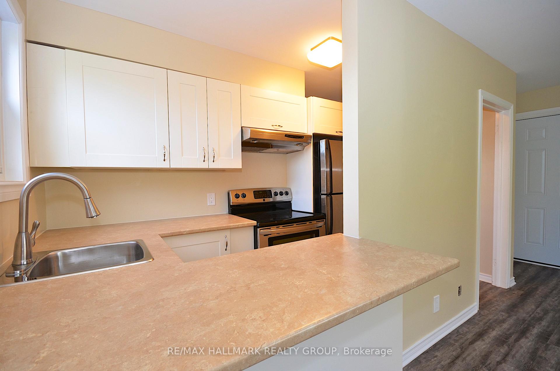 Photo 41 of 114 Lebrun Street, Ottawa, Vanier — HOMEH