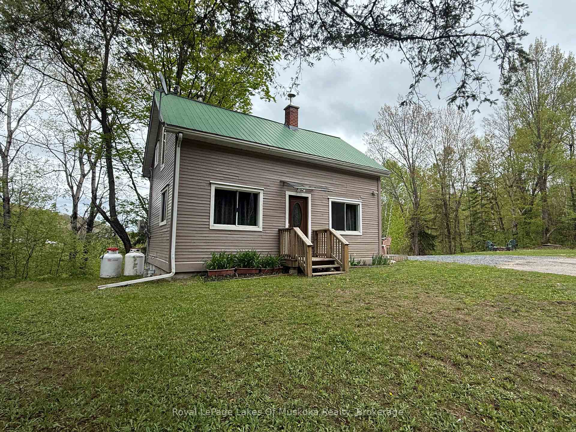 Photo 3 of 87 Ferguson Road E, Armour — HOMEH