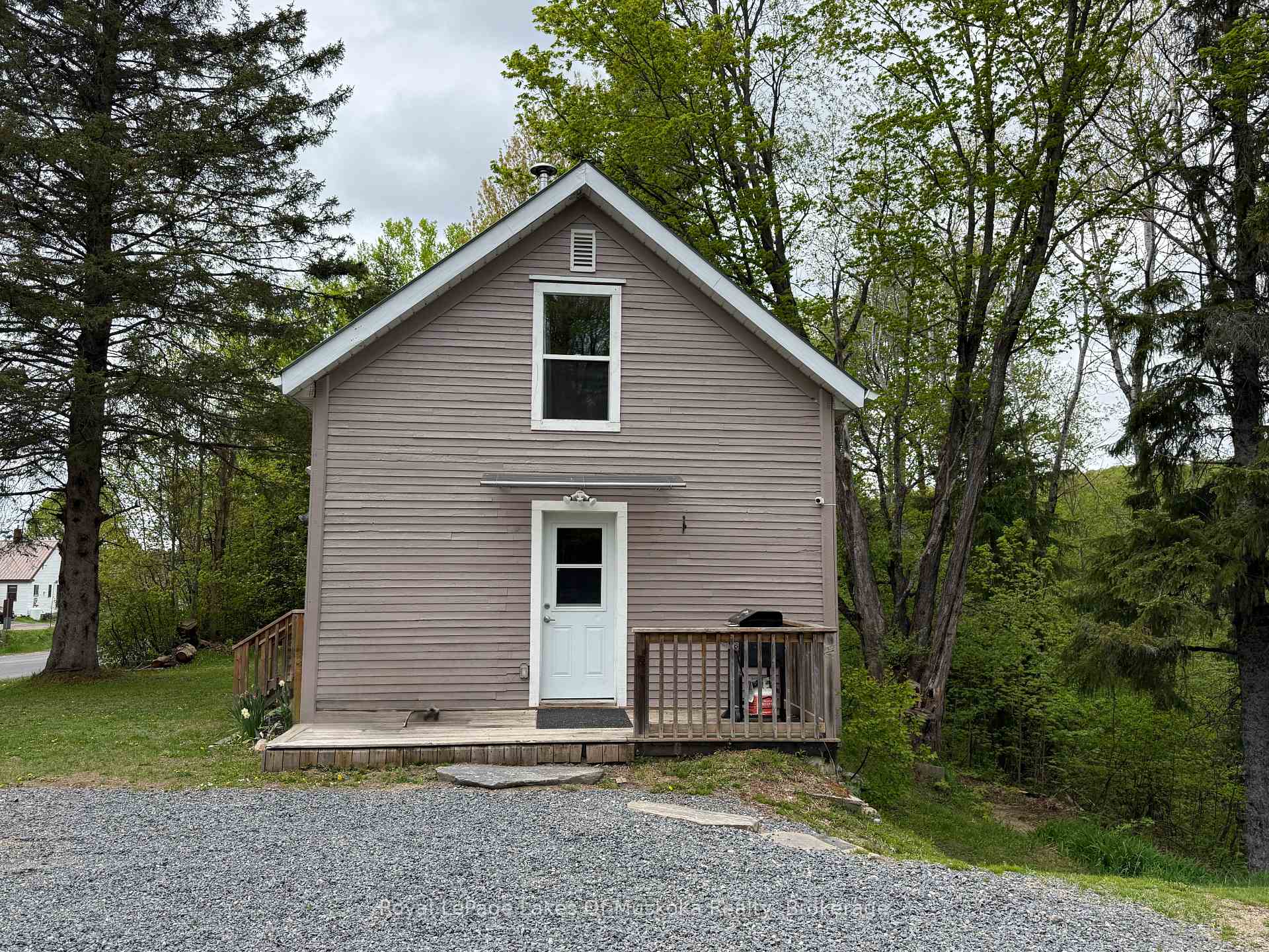 Photo 2 of 87 Ferguson Road E, Armour — HOMEH