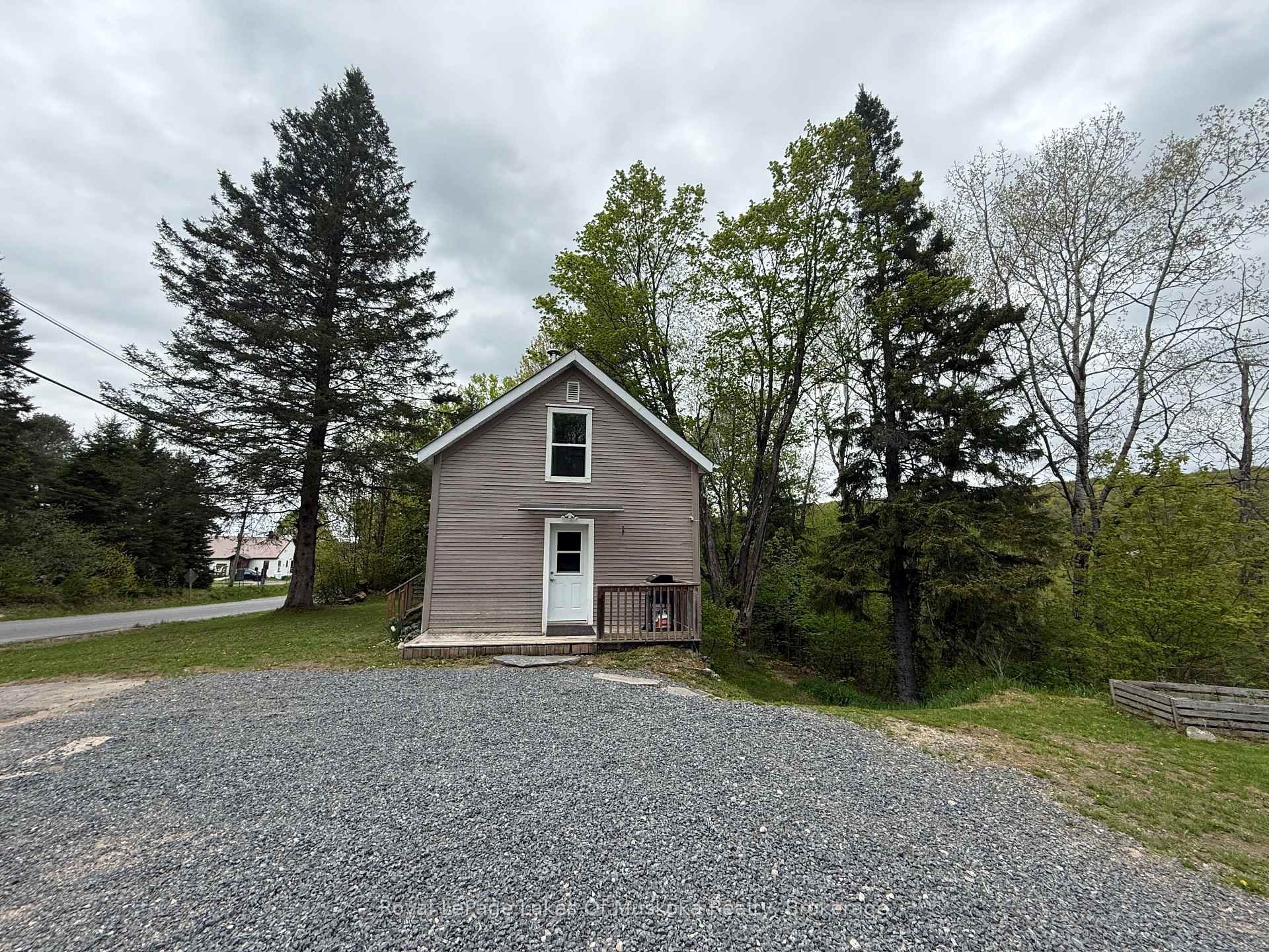 Photo 5 of 87 Ferguson Road E, Armour — HOMEH
