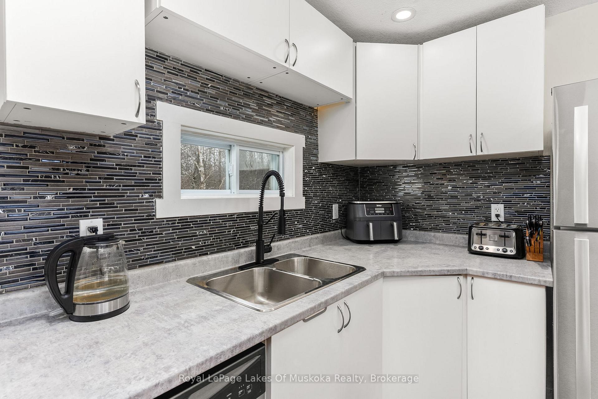 Photo 15 of 87 Ferguson Road E, Armour — HOMEH