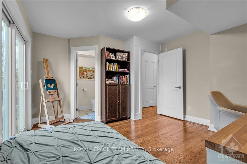 Photo 6 of 1131 Rockingham Avenue, Ottawa, Billings Bridge — HOMEH
