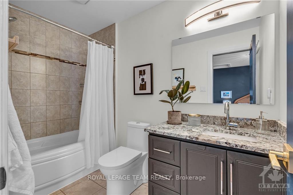Photo 21 of 1131 Rockingham Avenue, Ottawa, Billings Bridge — HOMEH